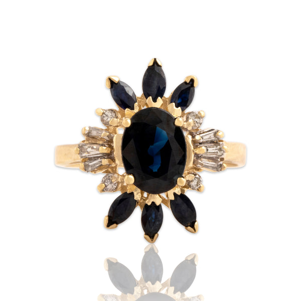 Vintage 14k Yellow Gold 1.8cttw Blue Sapphire Diamond Glittering Star Halo Ring - Close-up view