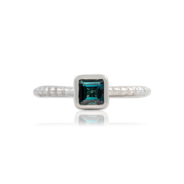 Vintage 14k White Gold .55ct Teal Tourmaline Modern Geometric Square Bubble Ring - Close-up view