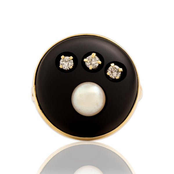 Vintage Heavy 14k Yellow Gold Diamond Onyx Pearl Mod-Style Inset Ring - Close-up view