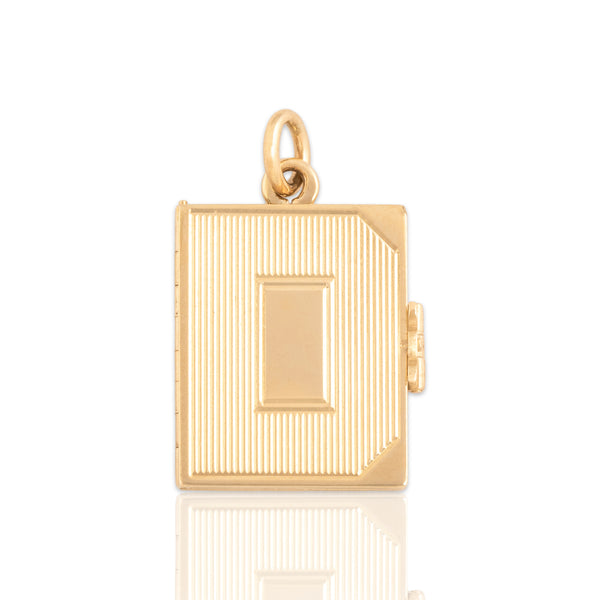 Vintage 14k Yellow Gold Remarkable Hinged Turning Page Book Locket Charm / Pendant - Close-up view