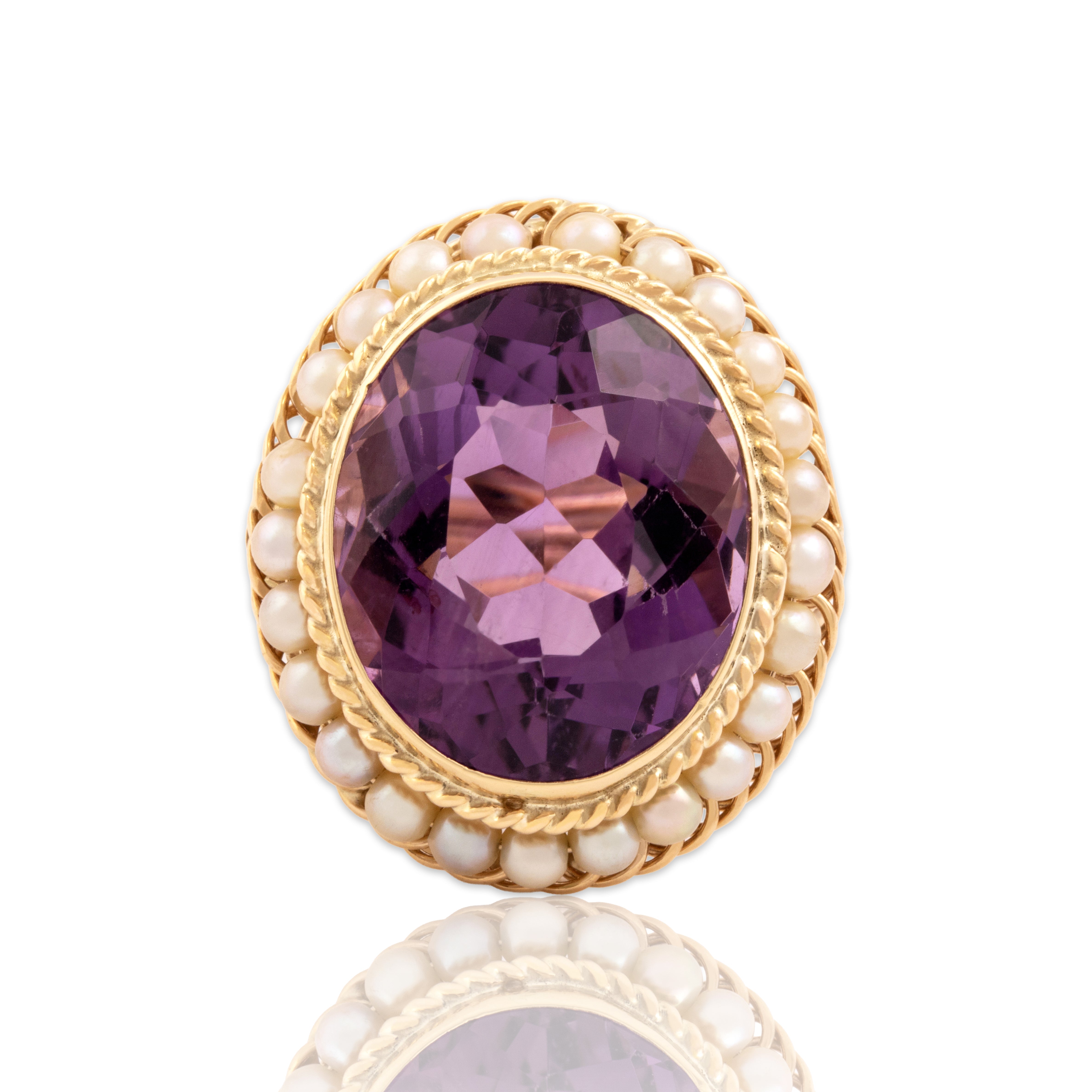 Vintage Large 14k Yellow Gold 13.21ct Amethyst Pearl Halo Framed Cocktail Ring - Close-up view