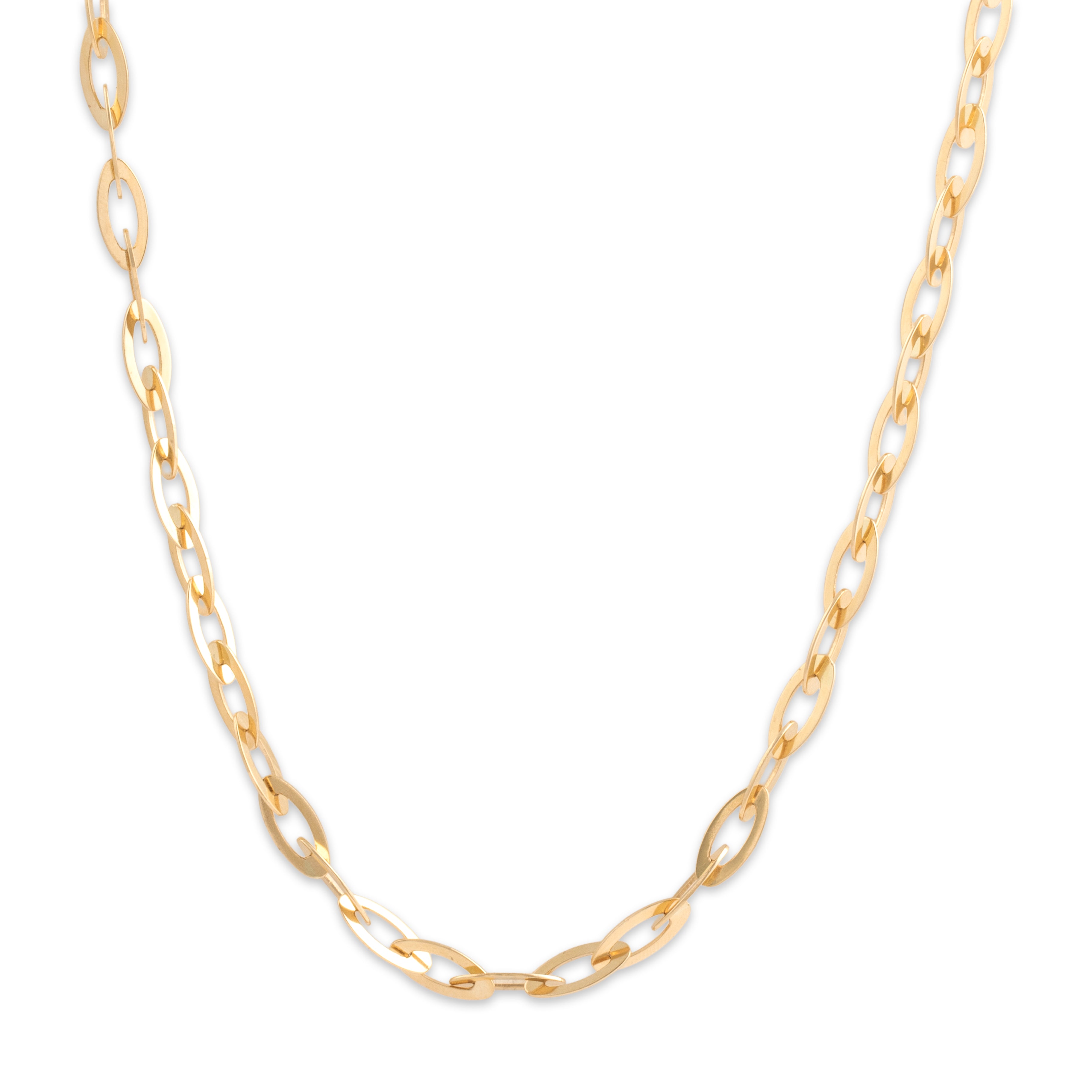 Vintage Italian 18k Yellow Gold Gleaming Elongated Oval Link Necklace - Close-up view