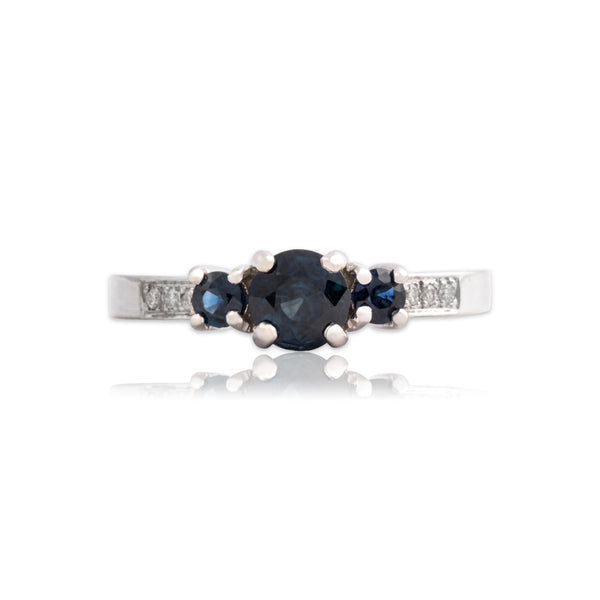 Vintage 14k White Gold .85cttw Blue Sapphire Diamond Trio Ring 7.25