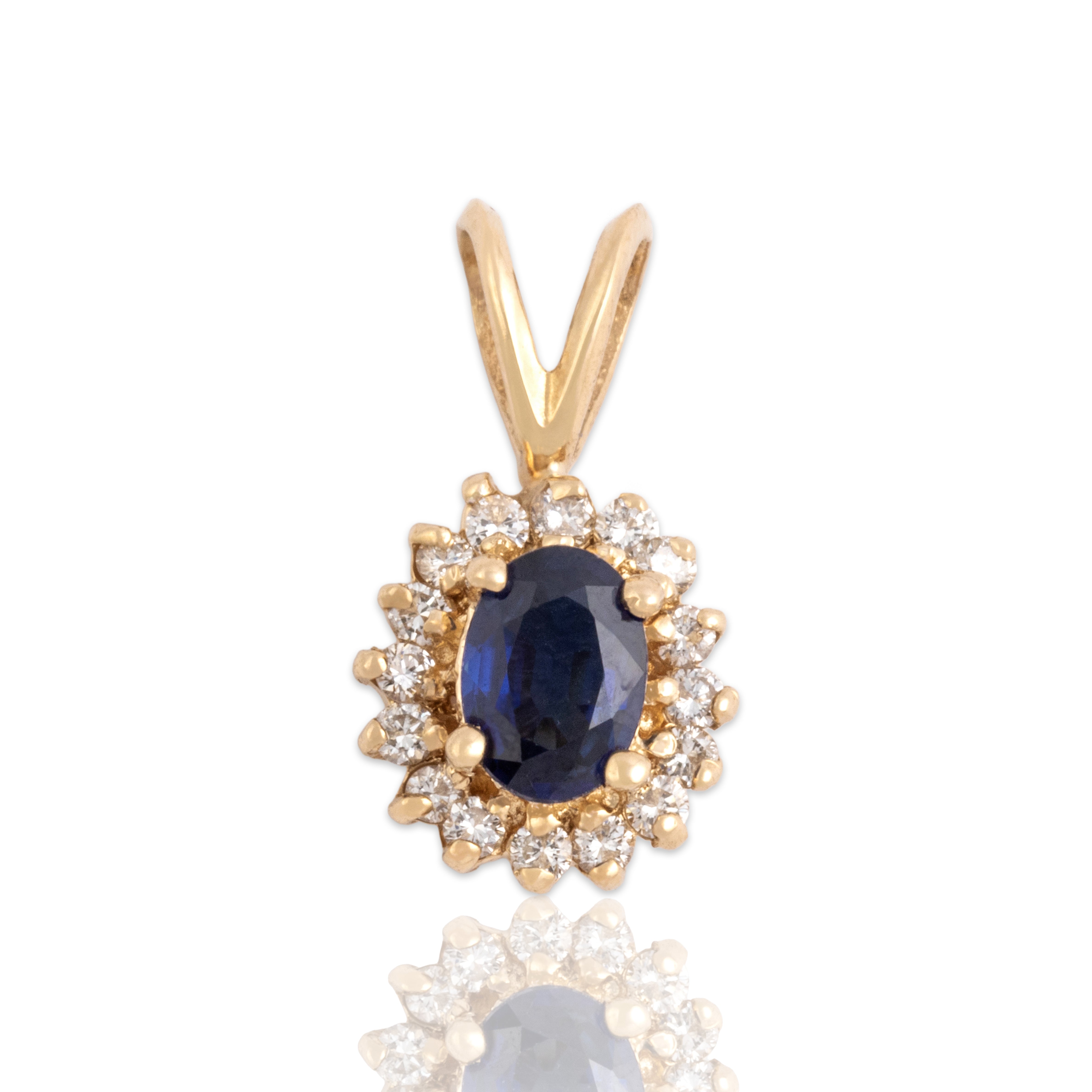Vintage 14k Yellow Gold .53ct Blue Sapphire Diamond Classic Elegant Oval Halo Pendant - Close-up view