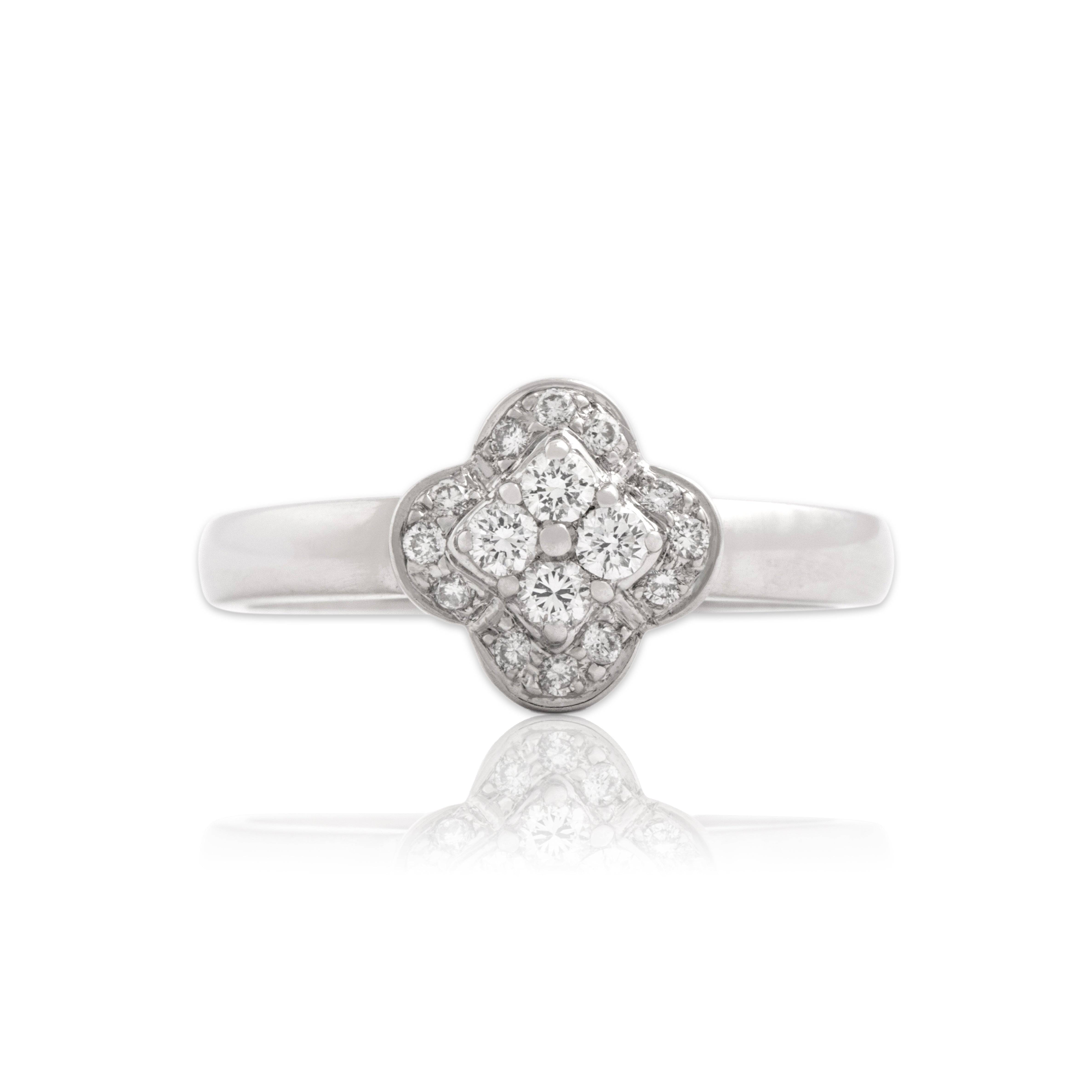 Estate 18k White Gold Diamond Chic Sparkling Quatrefoil Ring - Close-up view