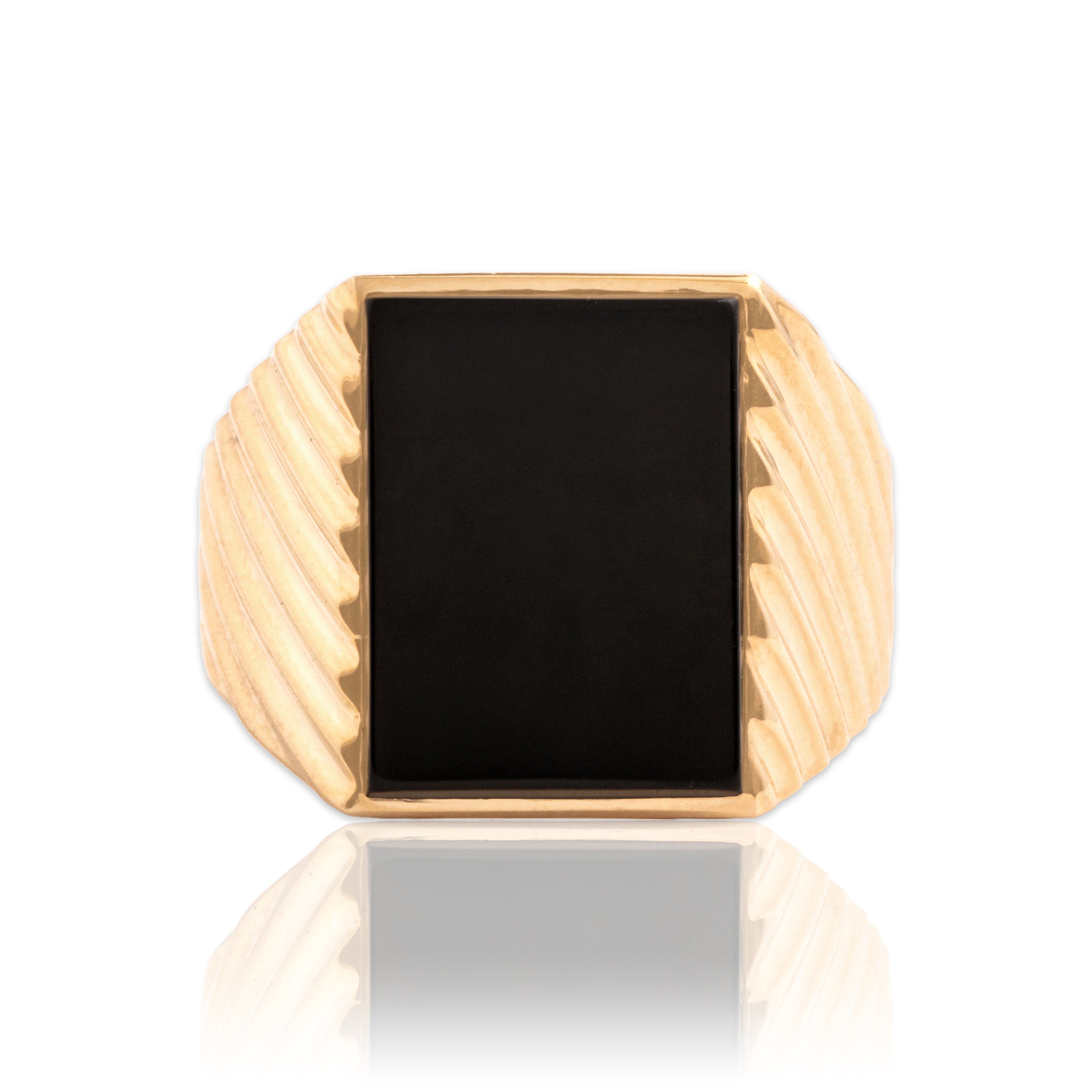 Vintage Heavy 14k Yellow Gold 3.53ct Onyx Diagonal Ribbed Rectangle Ring - Close-up view