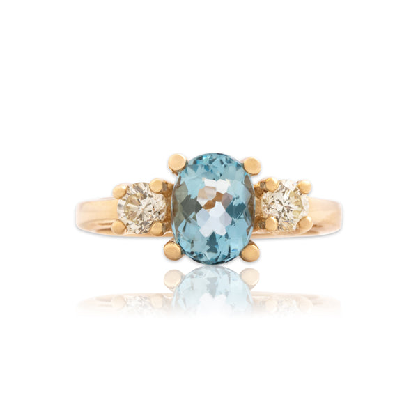 Vintage 14k Yellow Gold 1.05ct Aquamarine Diamond Glistening Oceanic Trio Ring - Close-up view