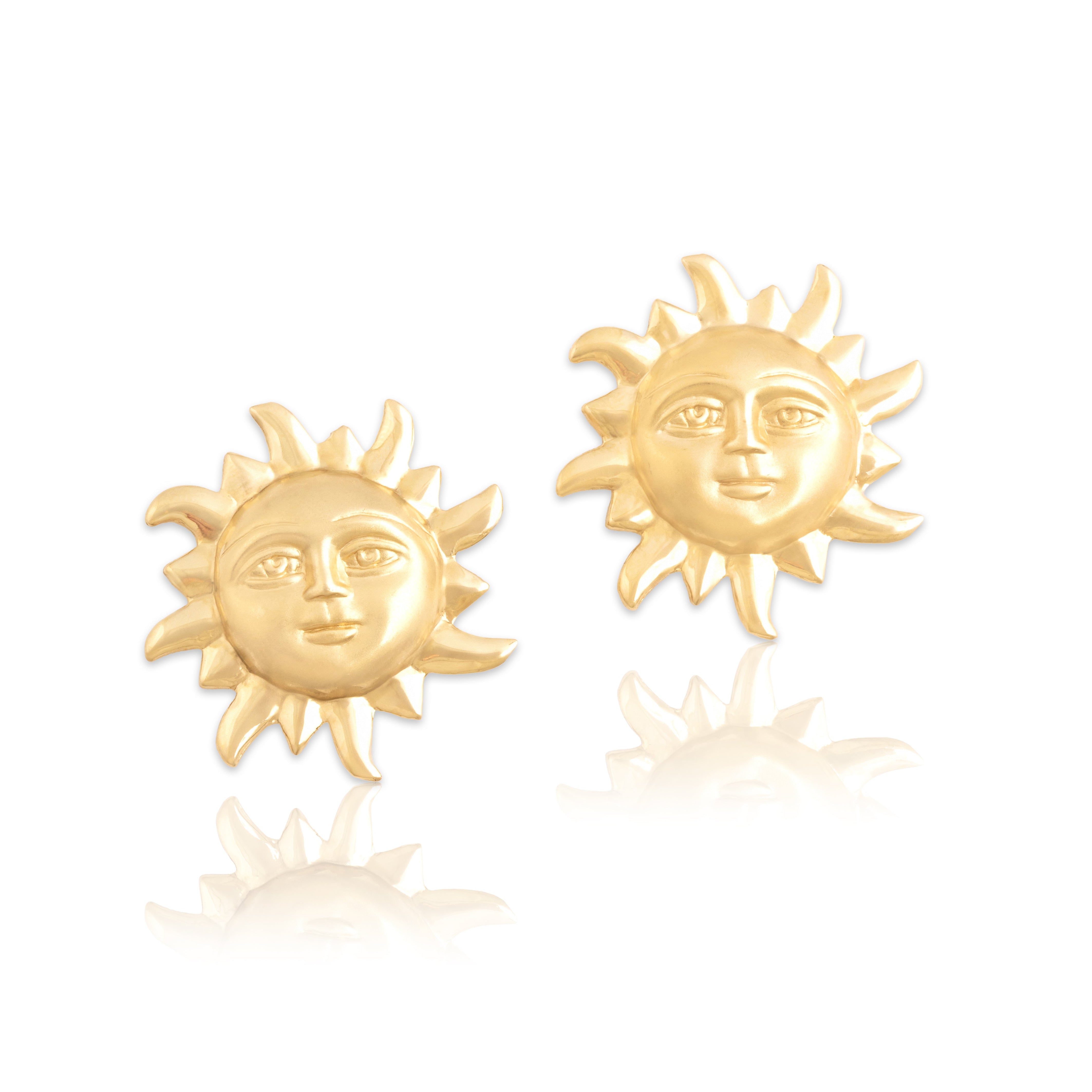 Vintage 14k Yellow Gold Oversized Whimsical Waving Sun Statement Earrings - Close-up view