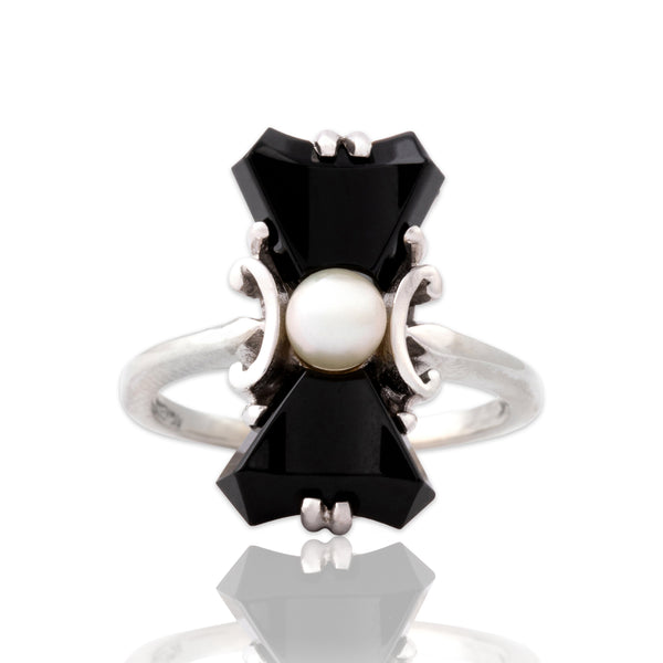 Vintage 10k White Gold Onyx Pearl Artistic Ring 6.25
