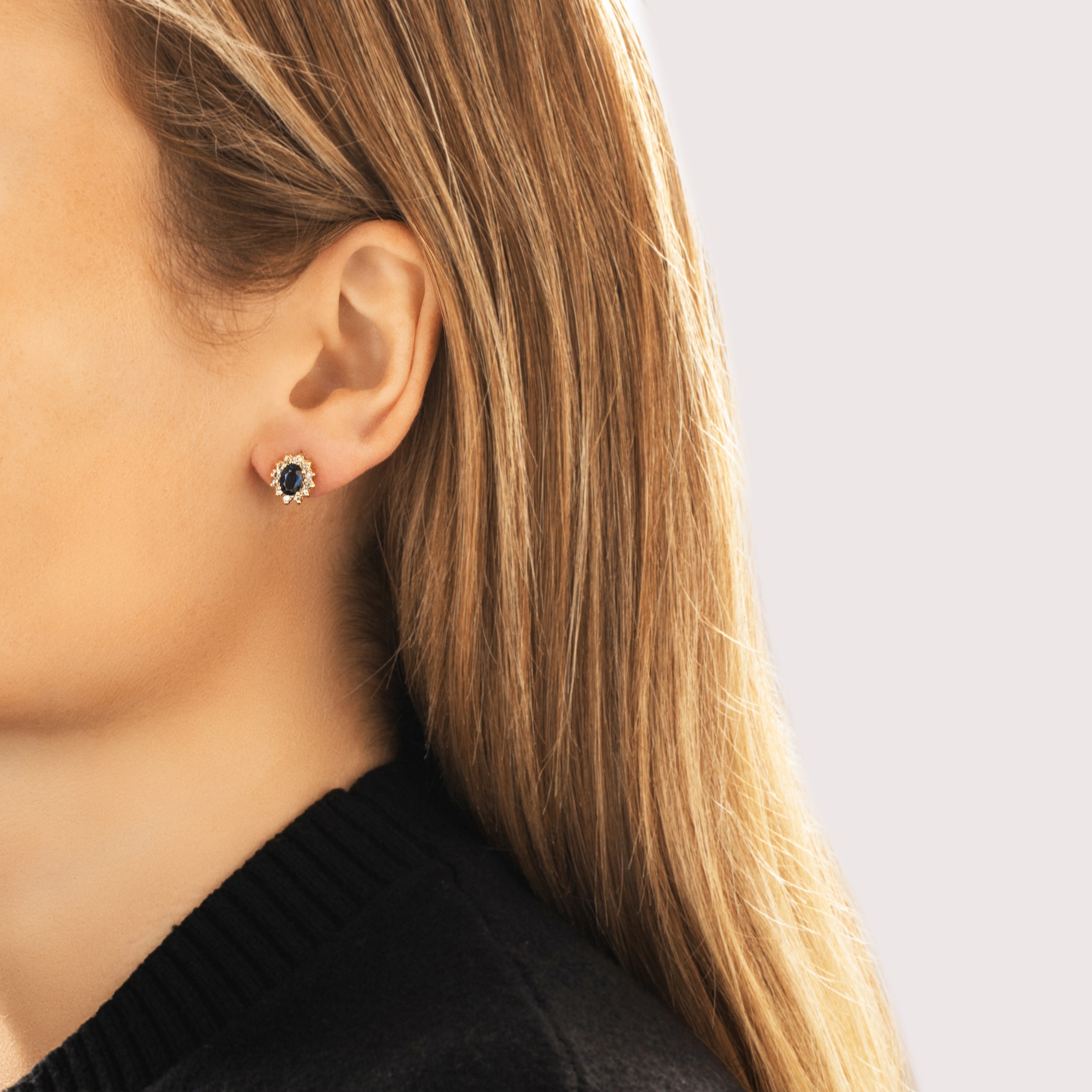 Vintage 14k Yellow Gold 1.5cttw Blue Sapphire Diamond Elegant Classic Halo Stud Earrings - On model view