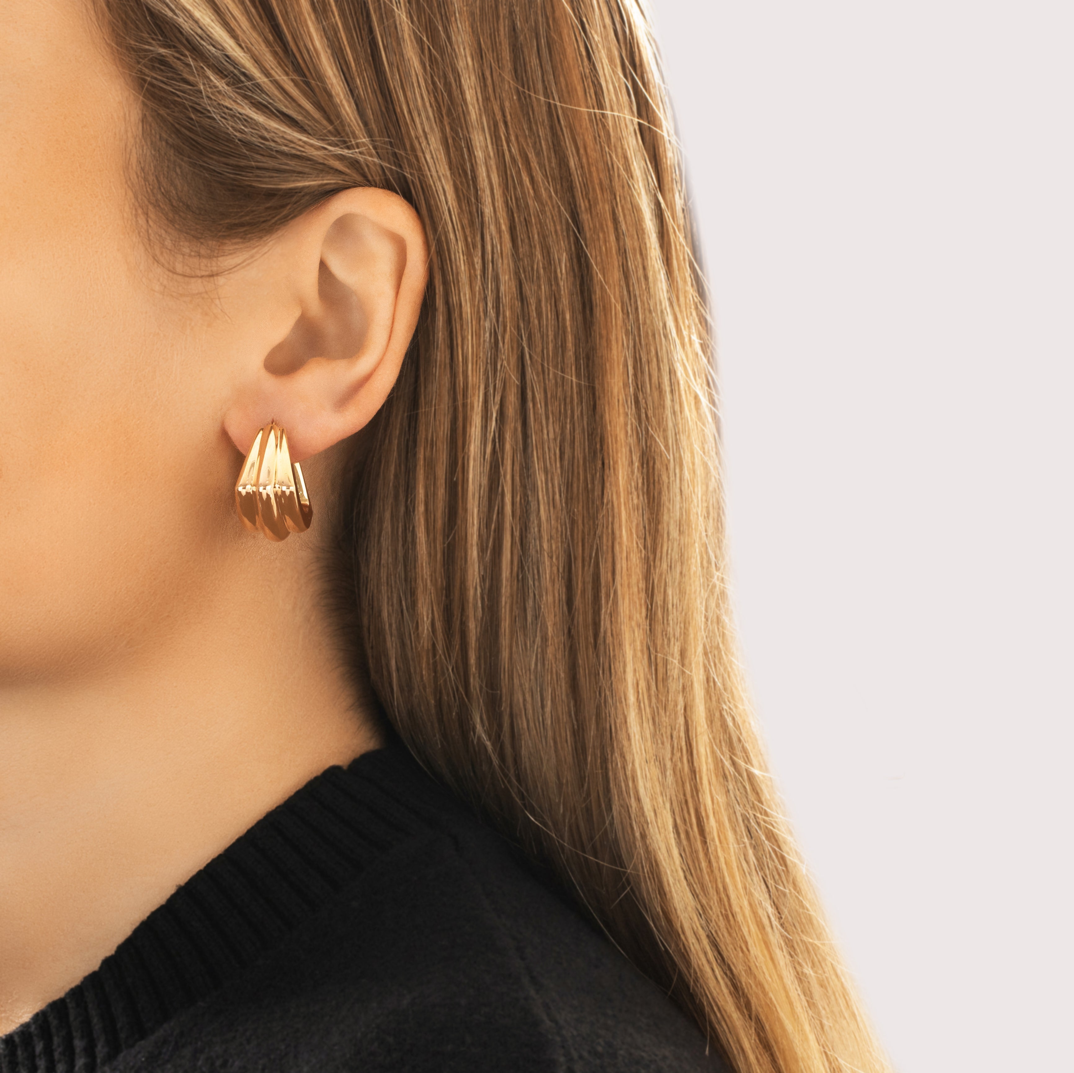 Vintage 14k Yellow Gold Sleek Puffy Geometric Hoop Earrings - On model view
