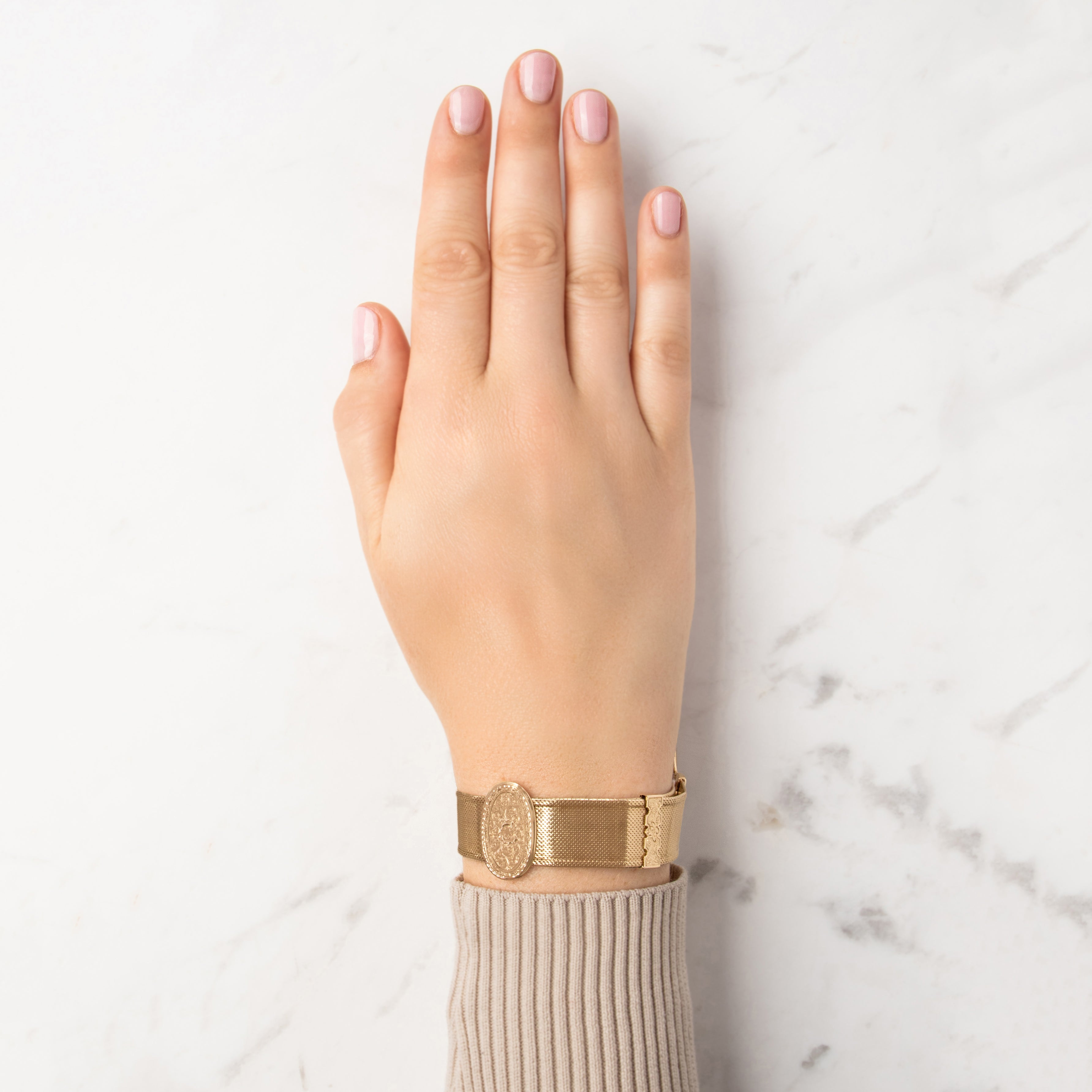 Antique Victorian Substantial 14k Yellow Gold Fantastic Hand-Engraved Slide Mesh Chain Fringe Adjustable Bracelet - On model view