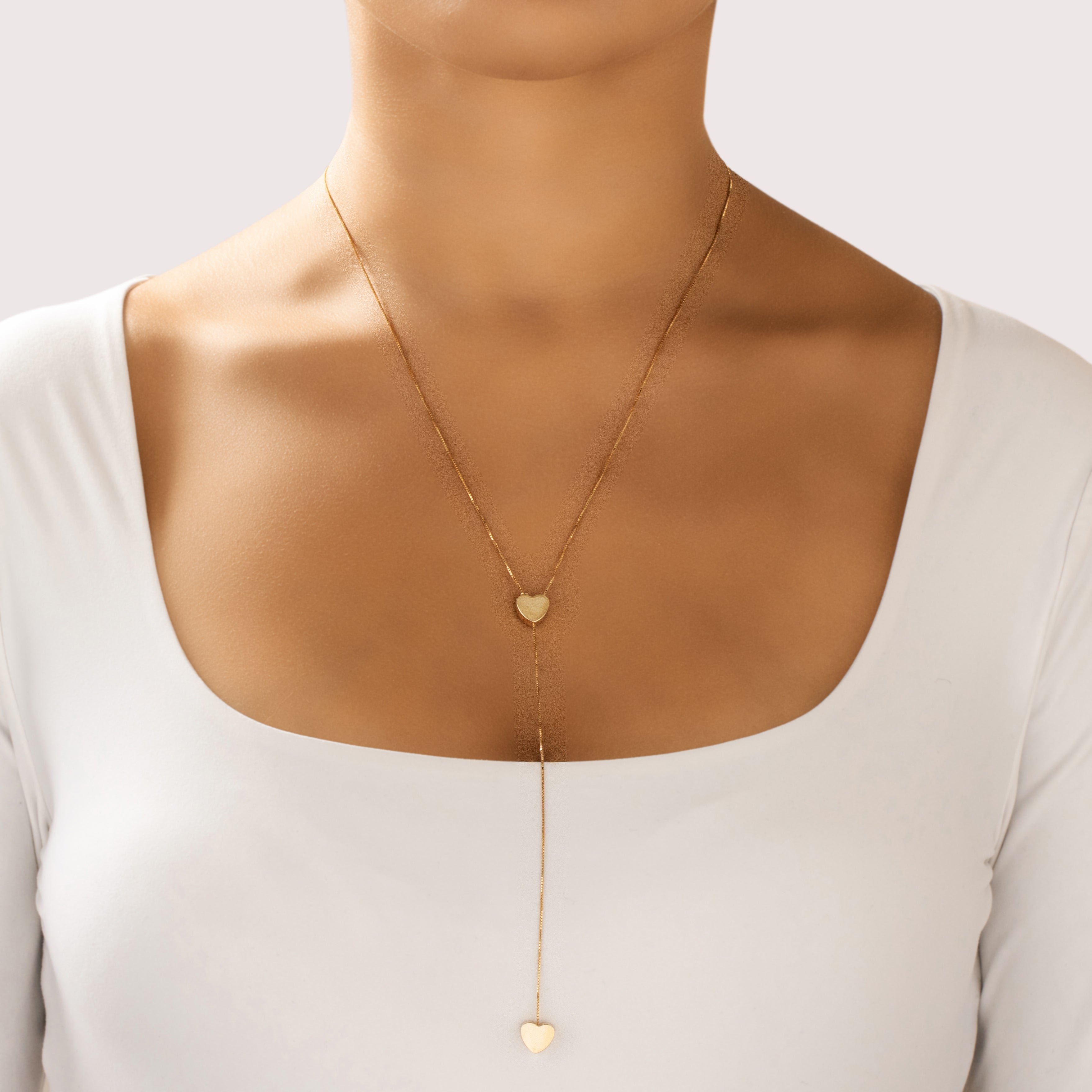 Vintage Italian 14k Yellow Gold Gleaming Delicate Heart Lariat Adjustable Necklace - On model view