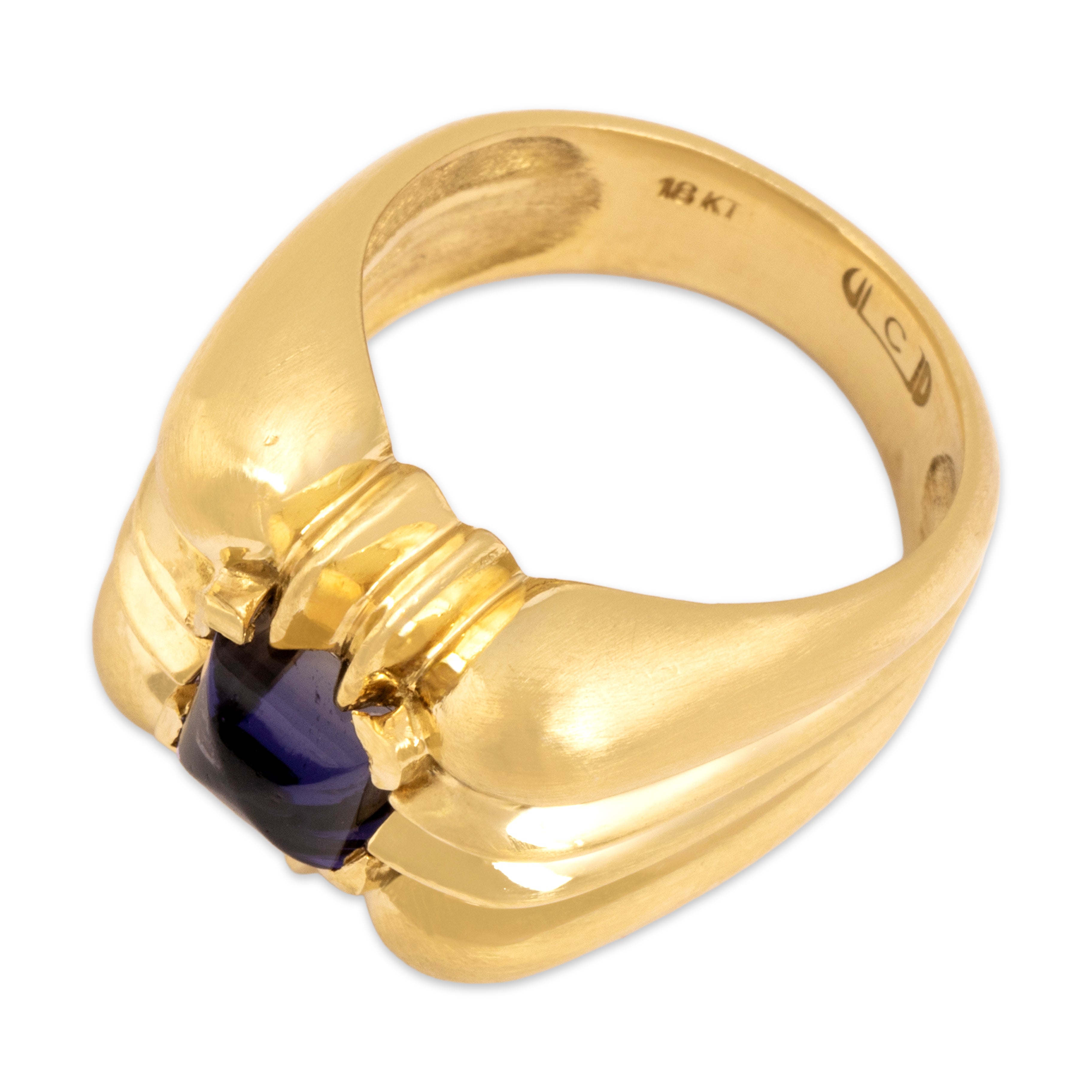Vintage Heavy 18k Yellow Gold .97ct Iolite Dual-Texture Sculptural Sugarloaf Ring - Overall view