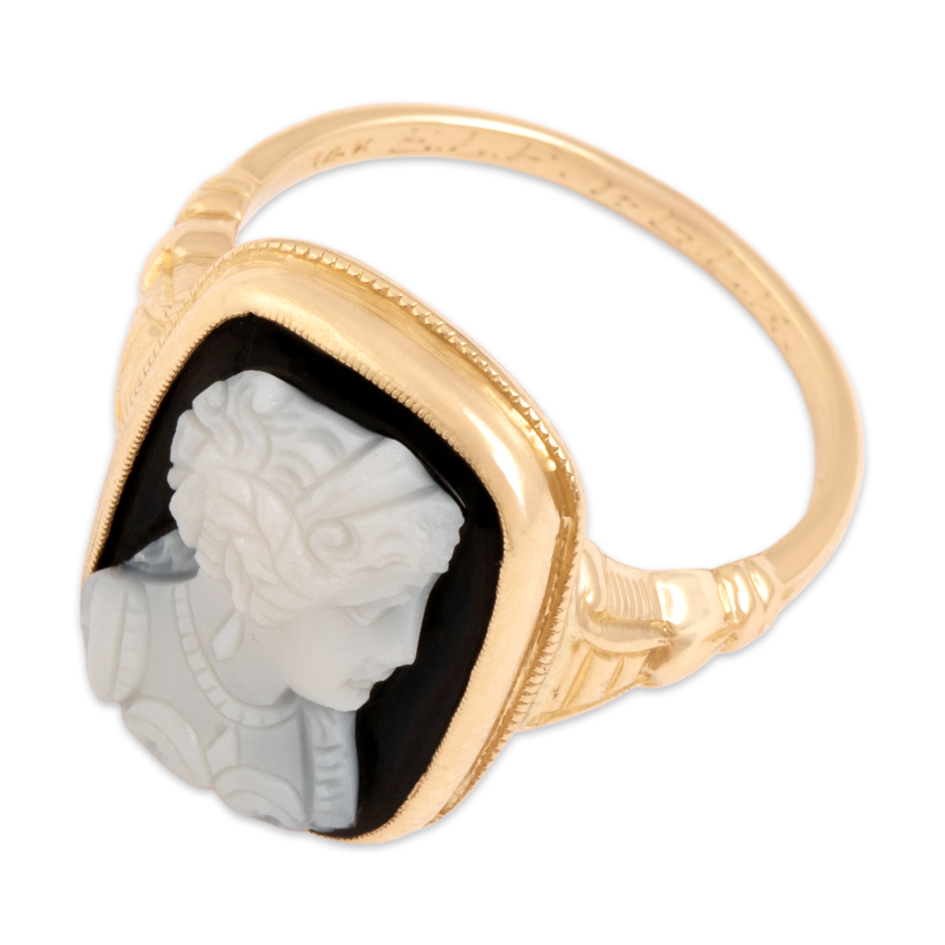 Antique 14k Yellow Gold Banded Agate Decorated Carved Cameo Noblewoman Ring - Overall view