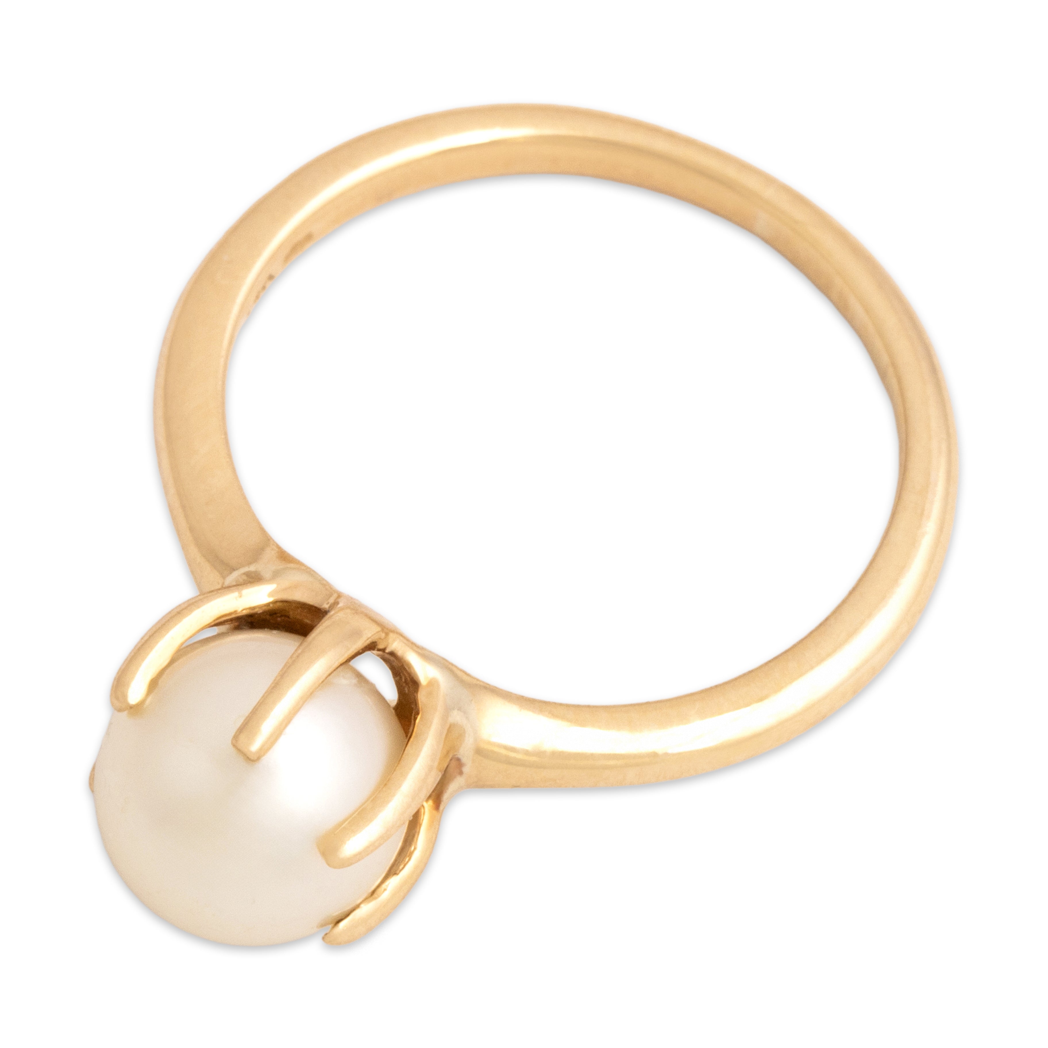 Vintage Church & Company 14k Yellow Gold Pearl Fantastic Luminous Solitaire Ring - Overall view