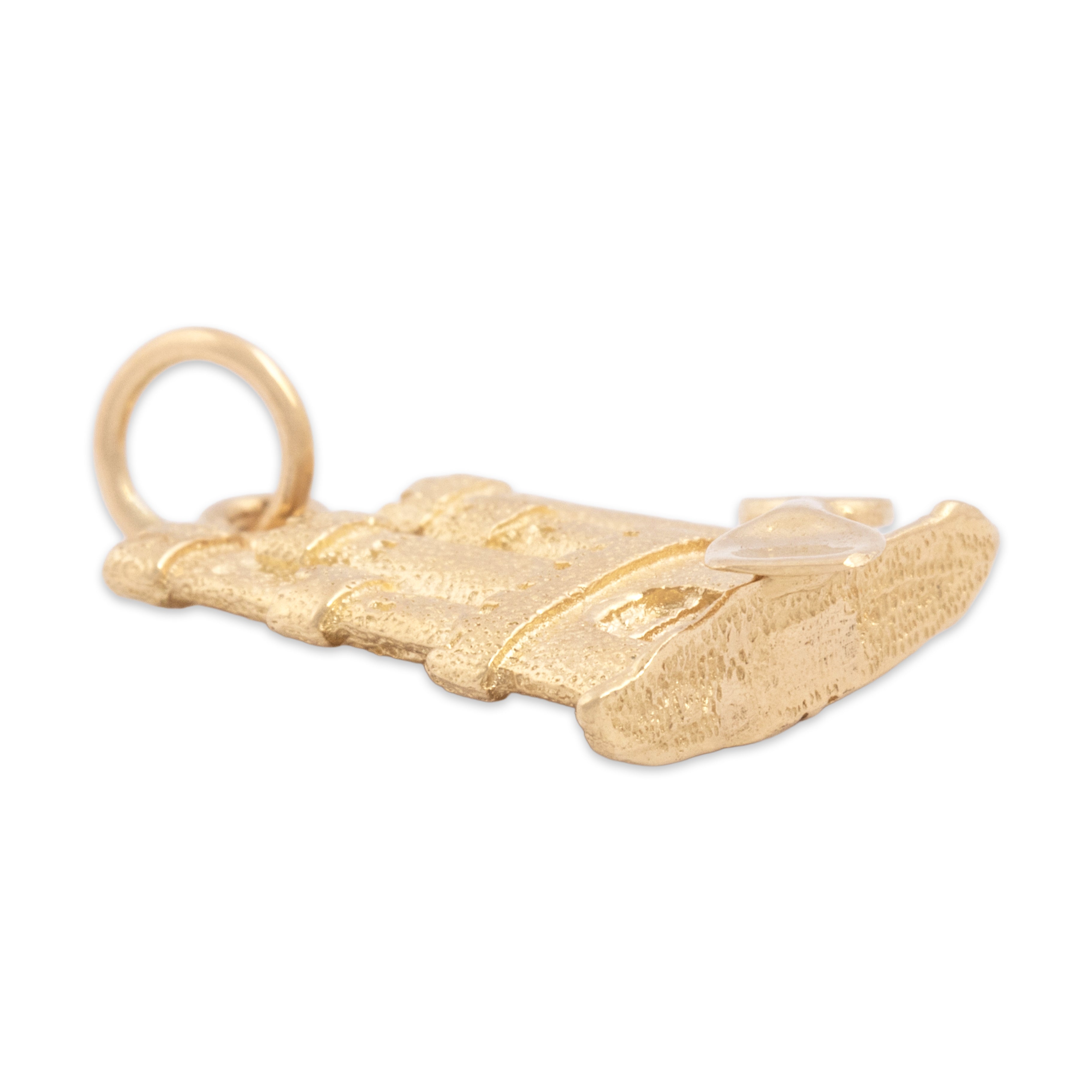 Vintage 14k Yellow Gold Playful Summertime Sandcastle Charm / Pendant - Side view