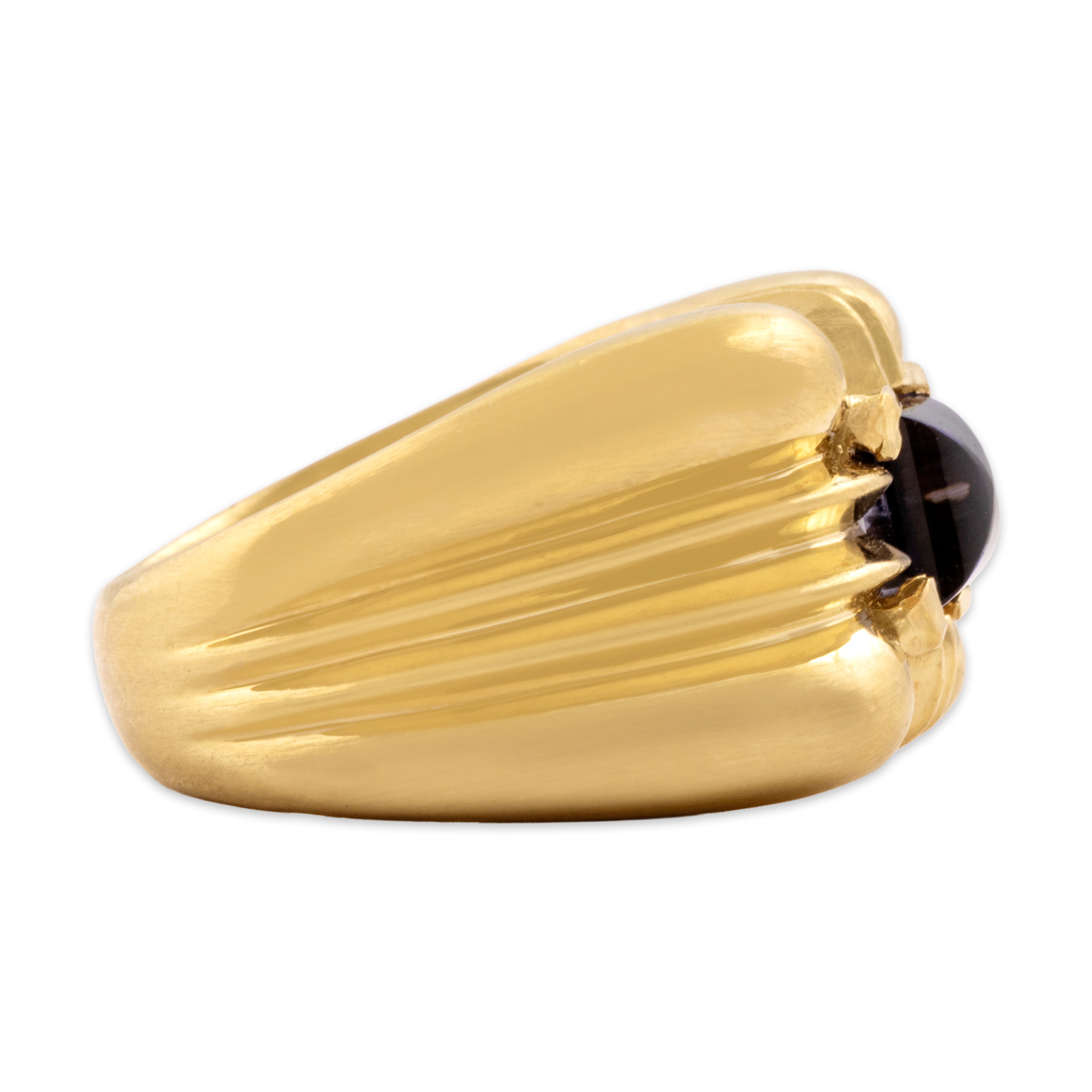 Vintage Heavy 18k Yellow Gold .97ct Iolite Dual-Texture Sculptural Sugarloaf Ring - Side view