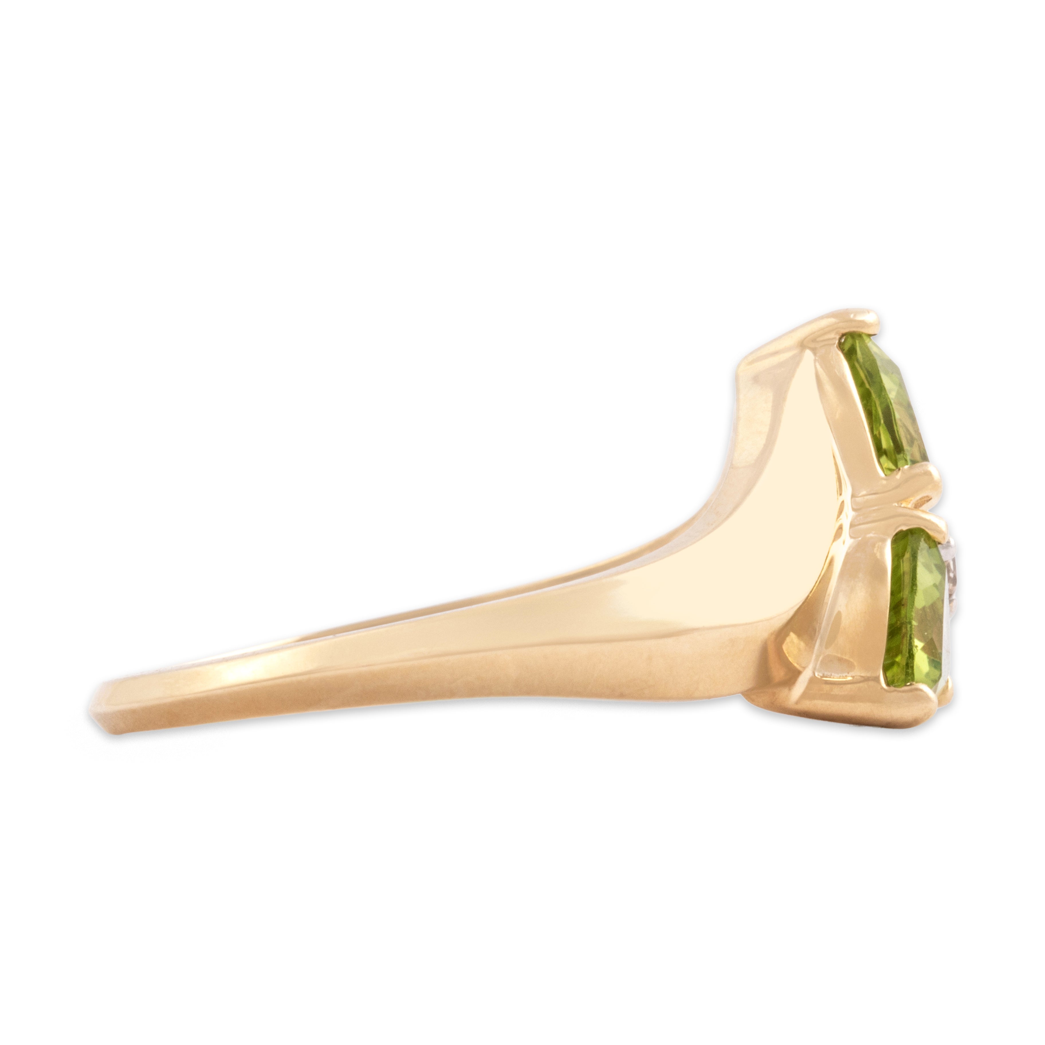 Vintage 14k Yellow Gold 1.9cttw Peridot Diamond Bright Triangular Trio Ring - Side view