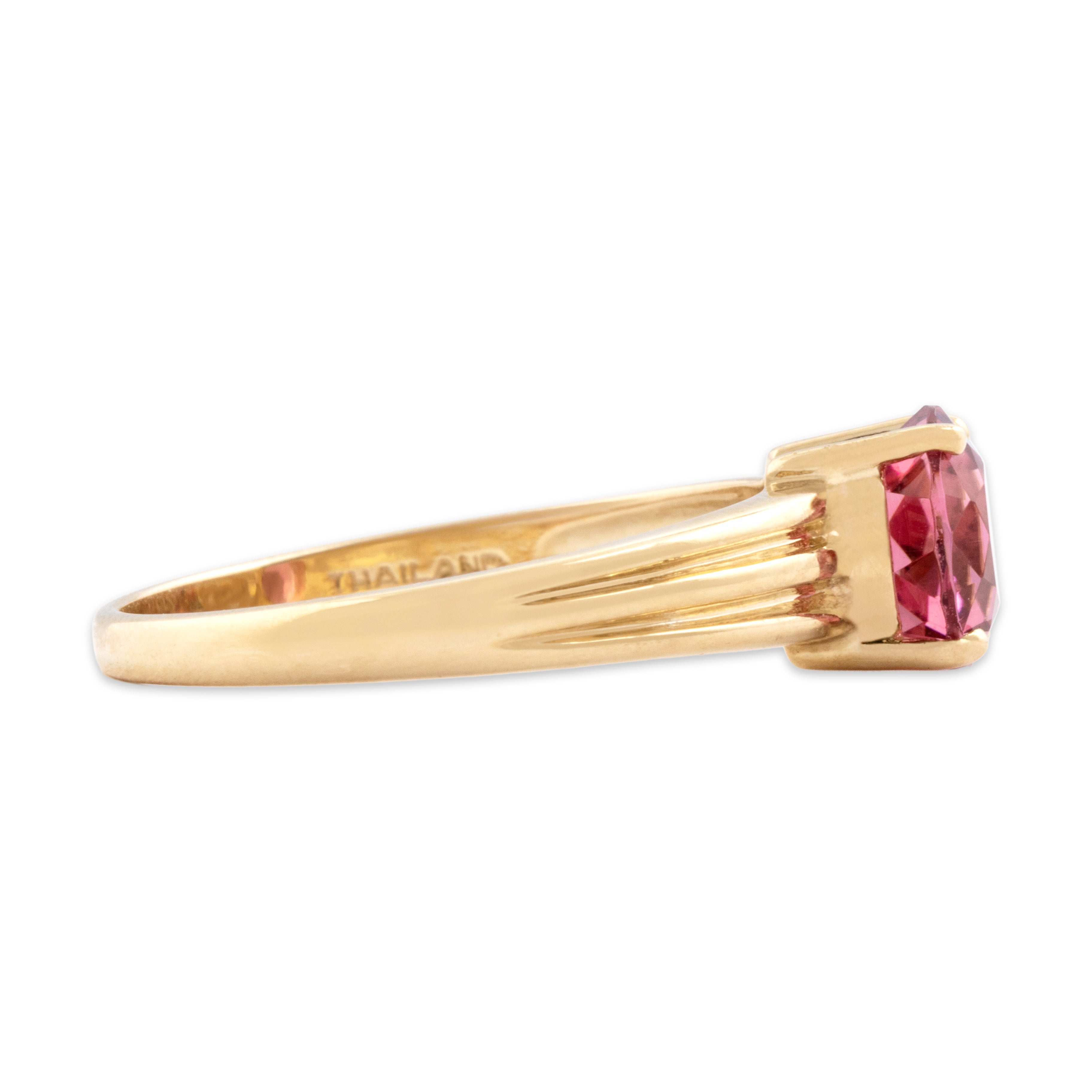 Vintage 14k Yellow Gold 1.84ct Pink Tourmaline Chic Ribbed Solitaire Ring - Side view