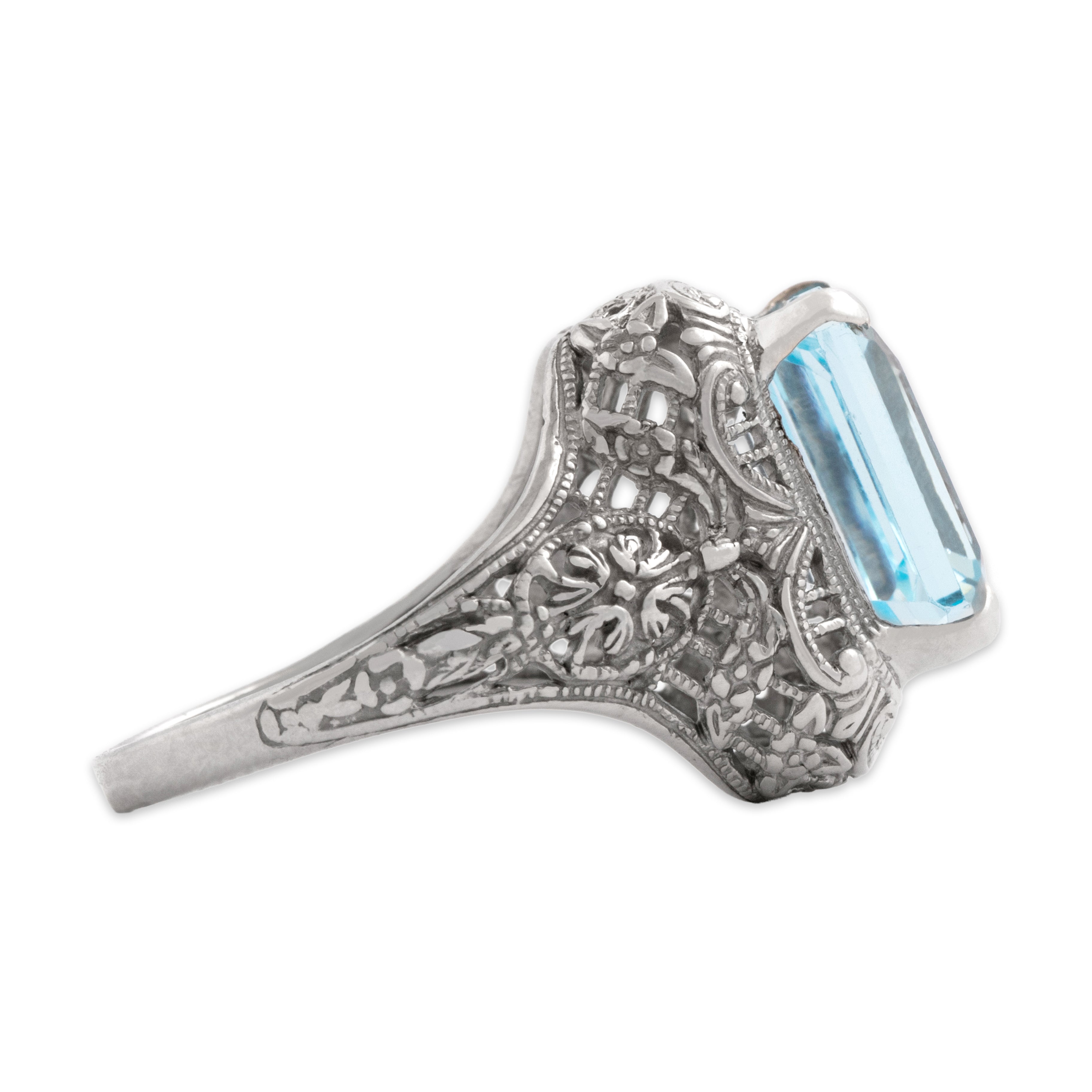 Vintage 14k White Gold 6.71ct Blue Topaz Striking Tall Intricate Openwork Ring - Side view