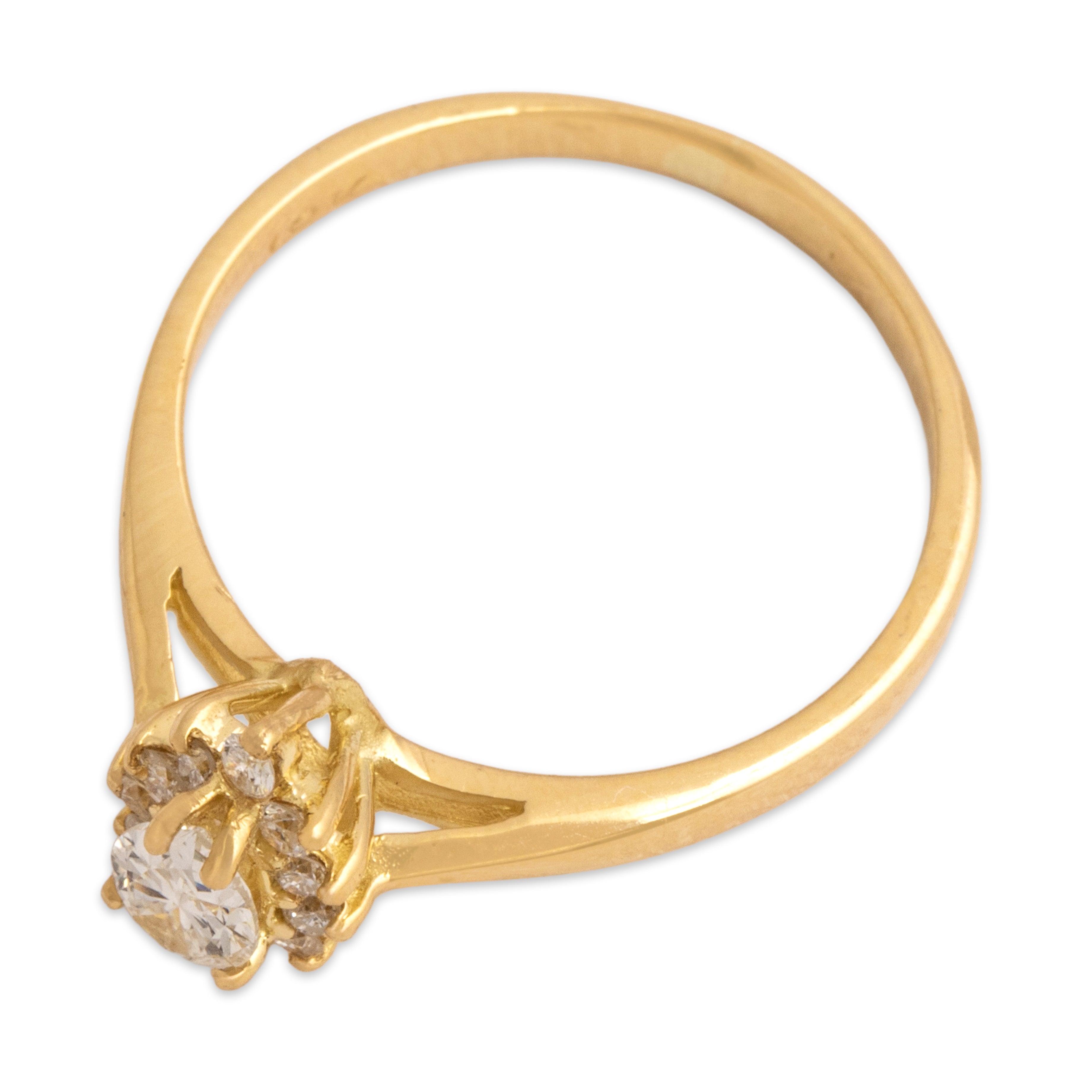 Vintage 18k Yellow Gold Diamond Glittering Pear Halo Ring - Overall view