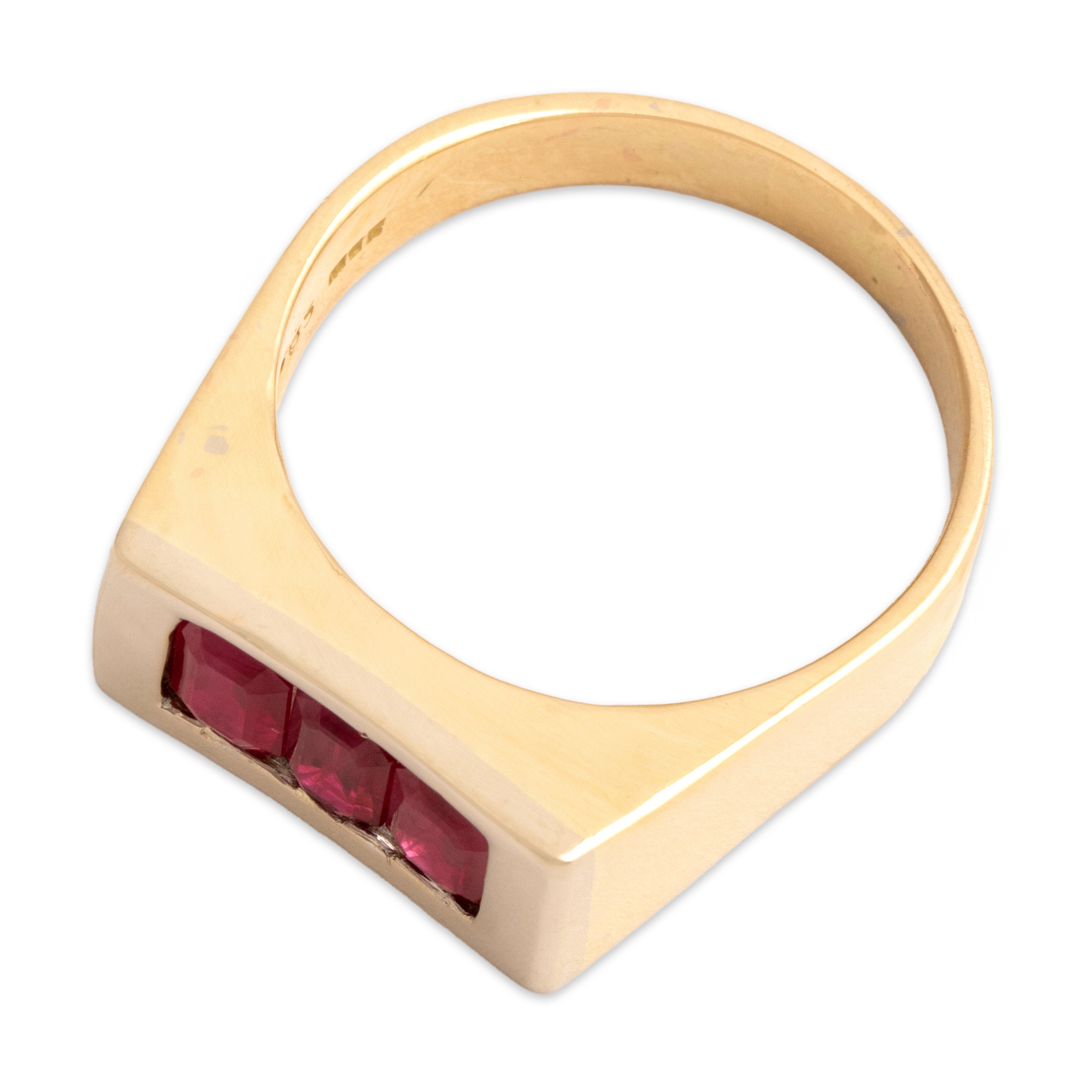 Vintage 14k Yellow Gold 1.67cttw Ruby Bold Trio Bar Ring - Overall view