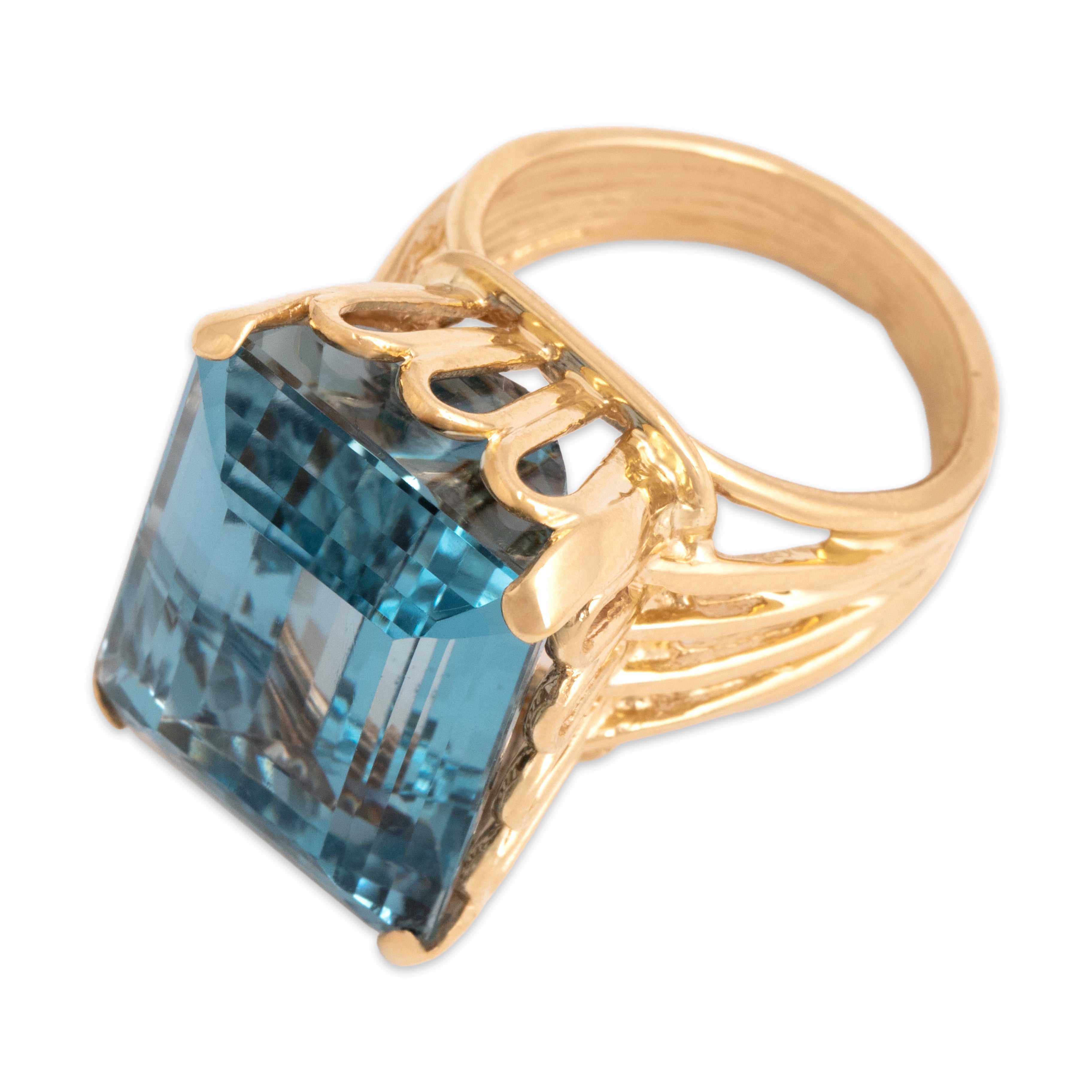 Vintage Heavy 14k Yellow Gold 27.13ct Blue Topaz Oversized Open Shoulder Cocktail Ring - Overall view