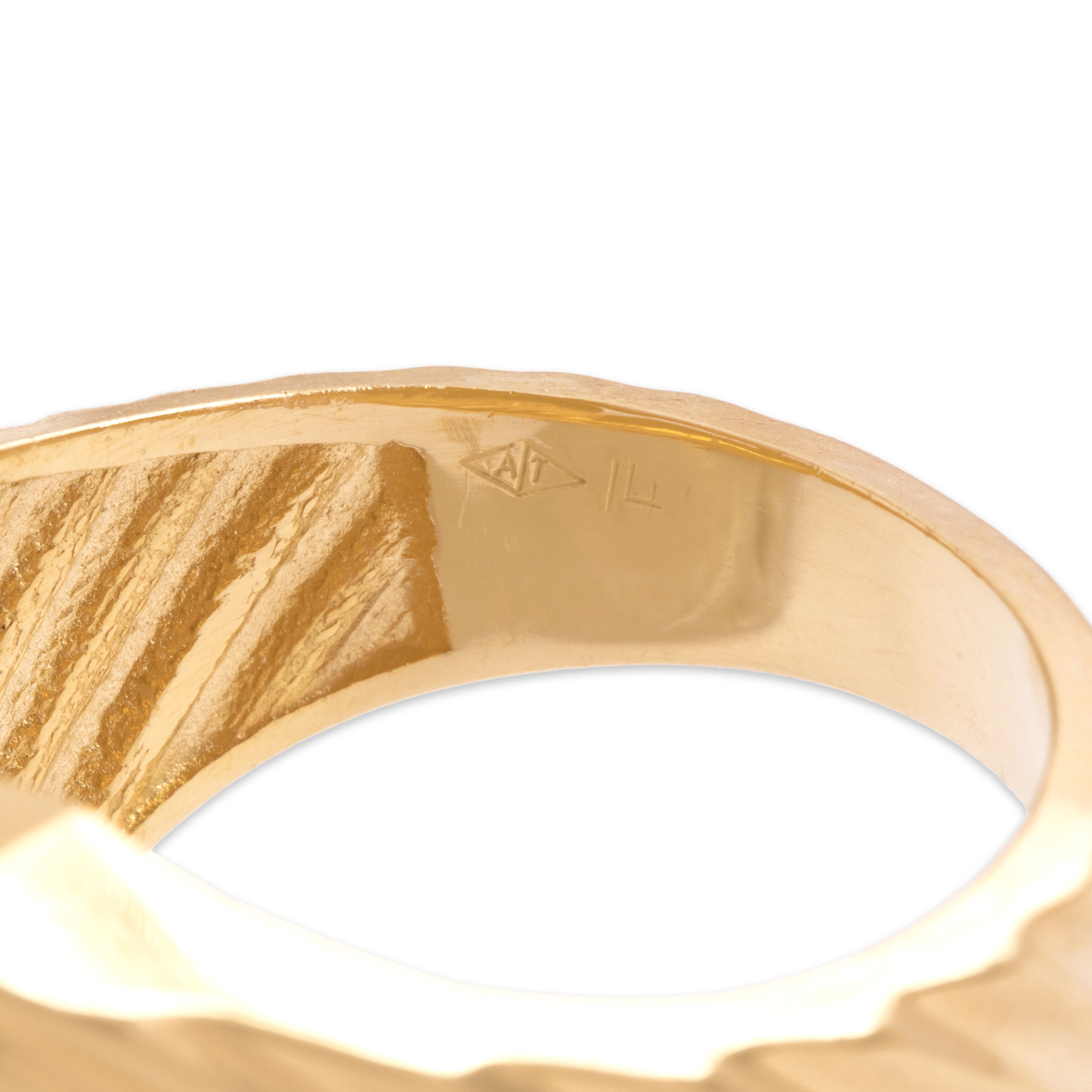Vintage Heavy 14k Yellow Gold 3.53ct Onyx Diagonal Ribbed Rectangle Ring - Hallmark view