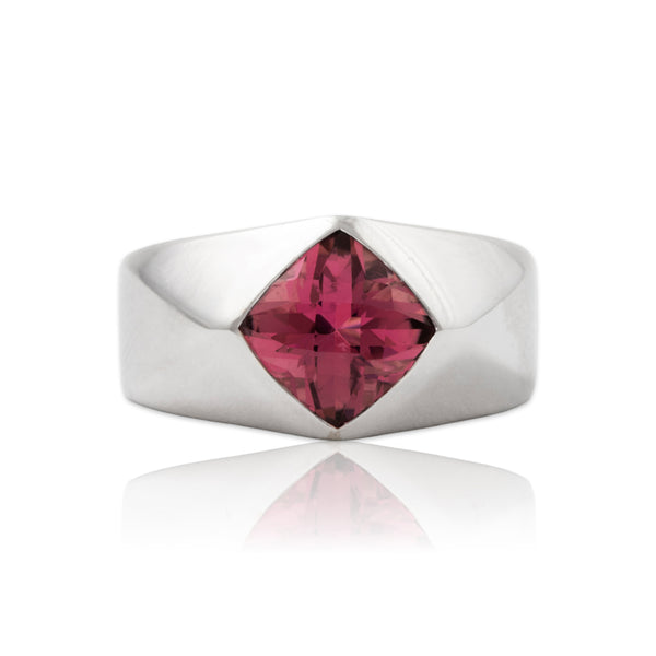 Chanel French 18k White Gold 2.43ct Pink Tourmaline Statement Ring 4.75