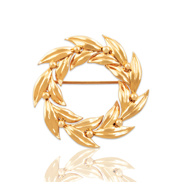 Vintage 14k Yellow Gold Textured Wreath & Berry Pin