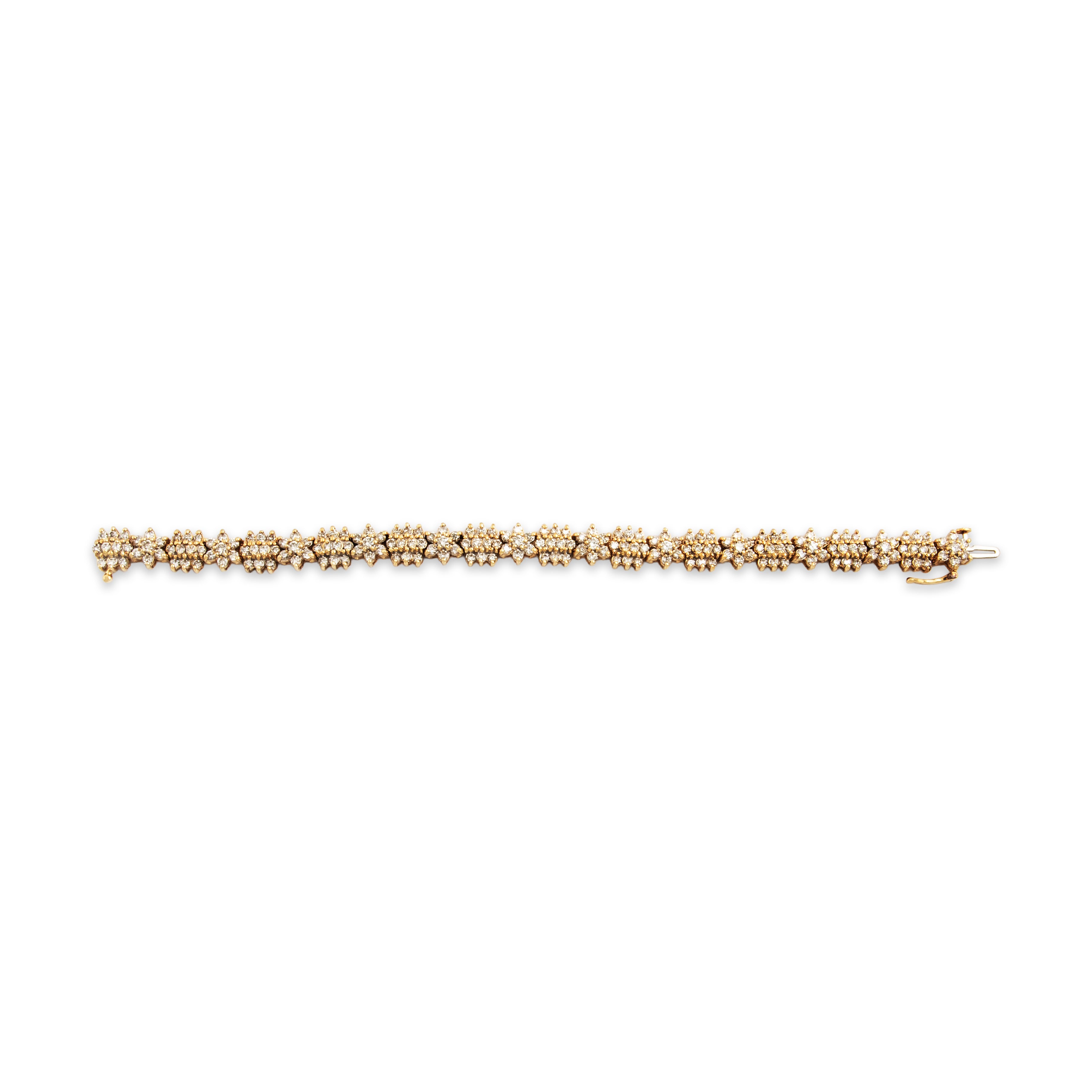 Vintage 14k Yellow Gold 6.888cttw Diamond Bold Floriform Cluster Bracelet - Close-up view