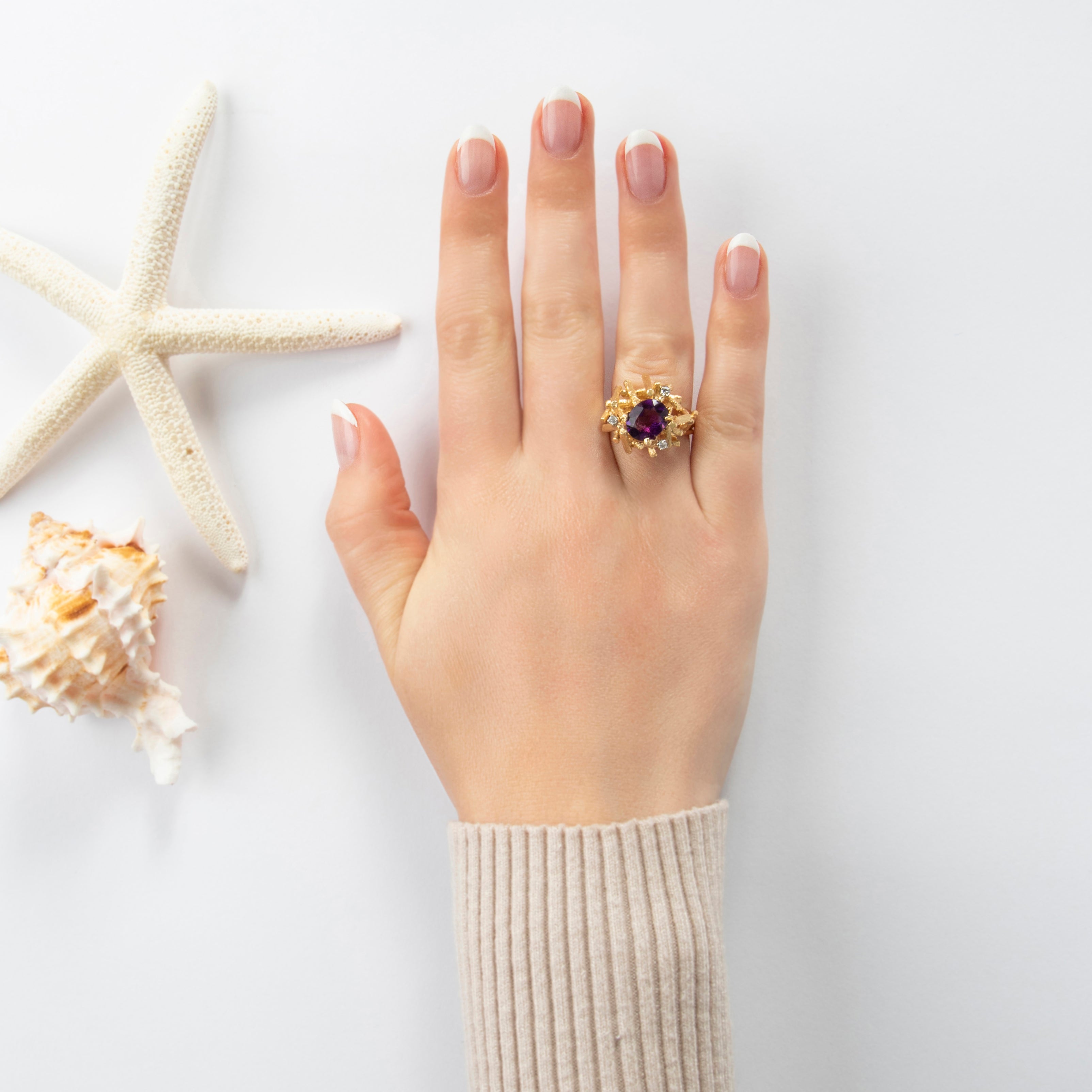Vintage 14k Yellow Gold 1.9ct Amethyst Diamond Brutalist Nest Ring -On model view