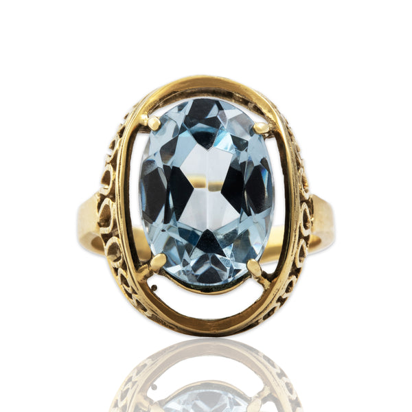 Vintage 14k Gold Pale Blue Glass Filigree Border Cocktail Ring 6.75