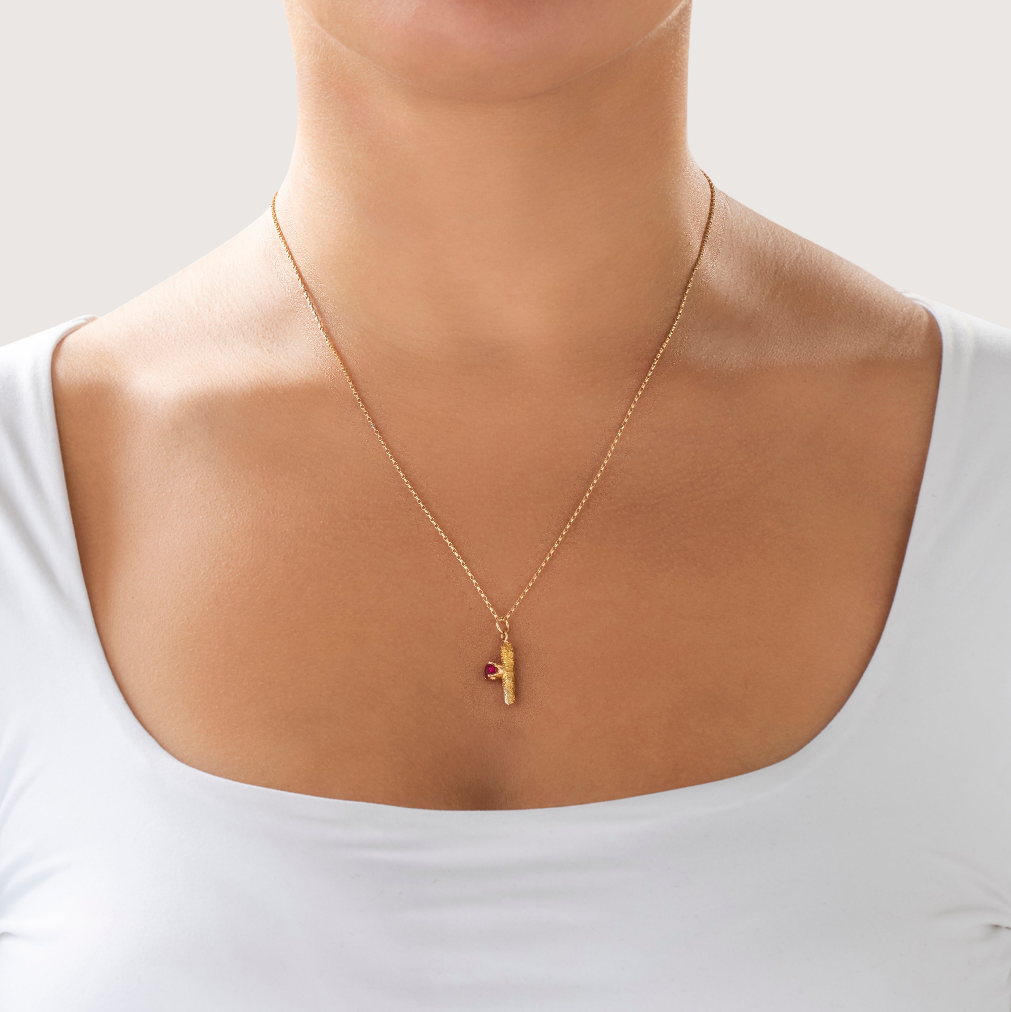 Antique 14k Yellow Gold Synthetic Ruby Bold Textured Tube Charm / Pendant