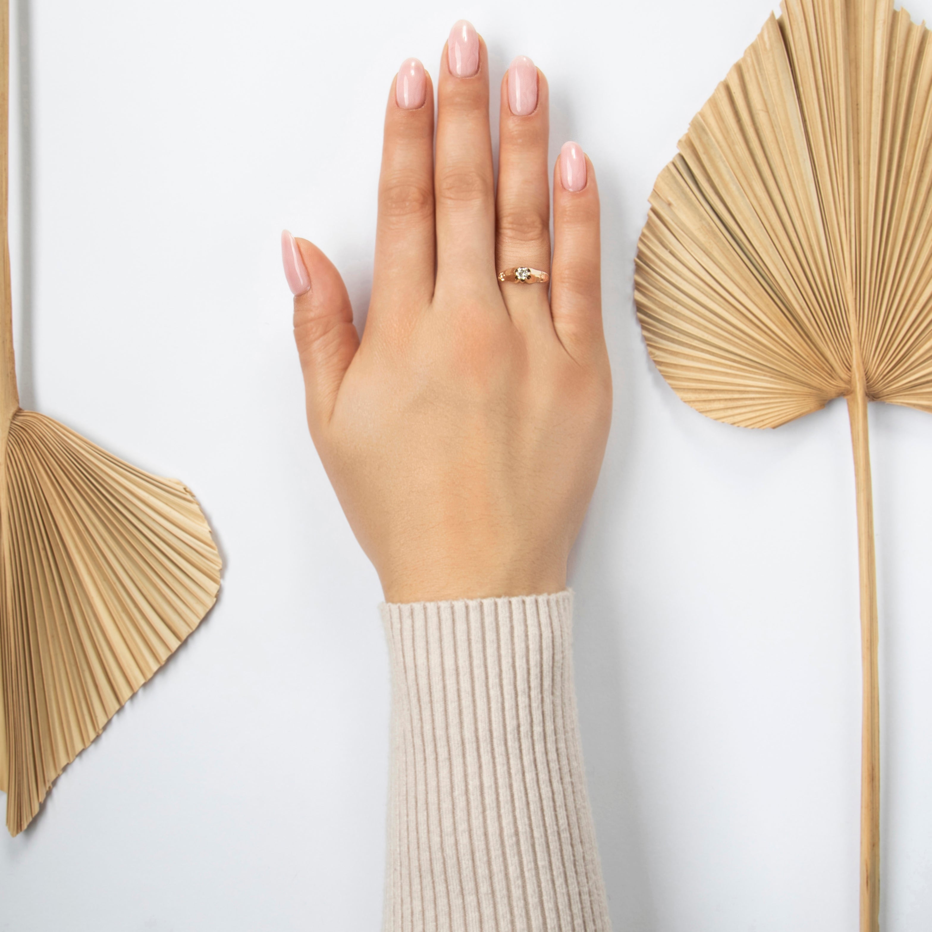 Vintage 10k Yellow Gold Diamond Dainty Belcher-Set Solitaire Ring 5.00