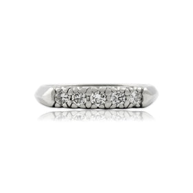 Vintage Platinum .29cttw Diamond Lovely Five-Stone Band Ring 5.00
