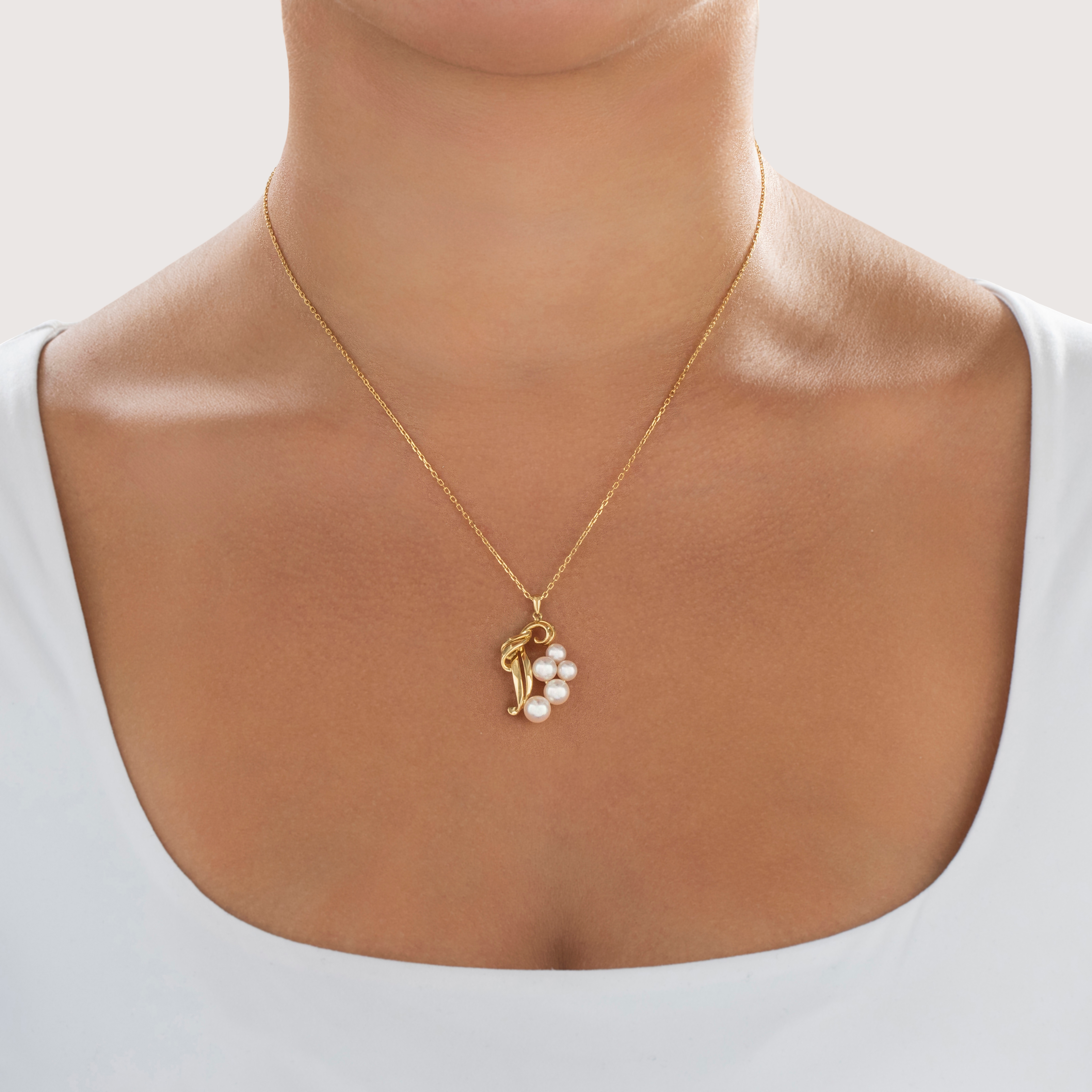 Vintage Mikimoto 18k Yellow Gold Pearl Lustrous Cluster Swirl Necklace - On model view