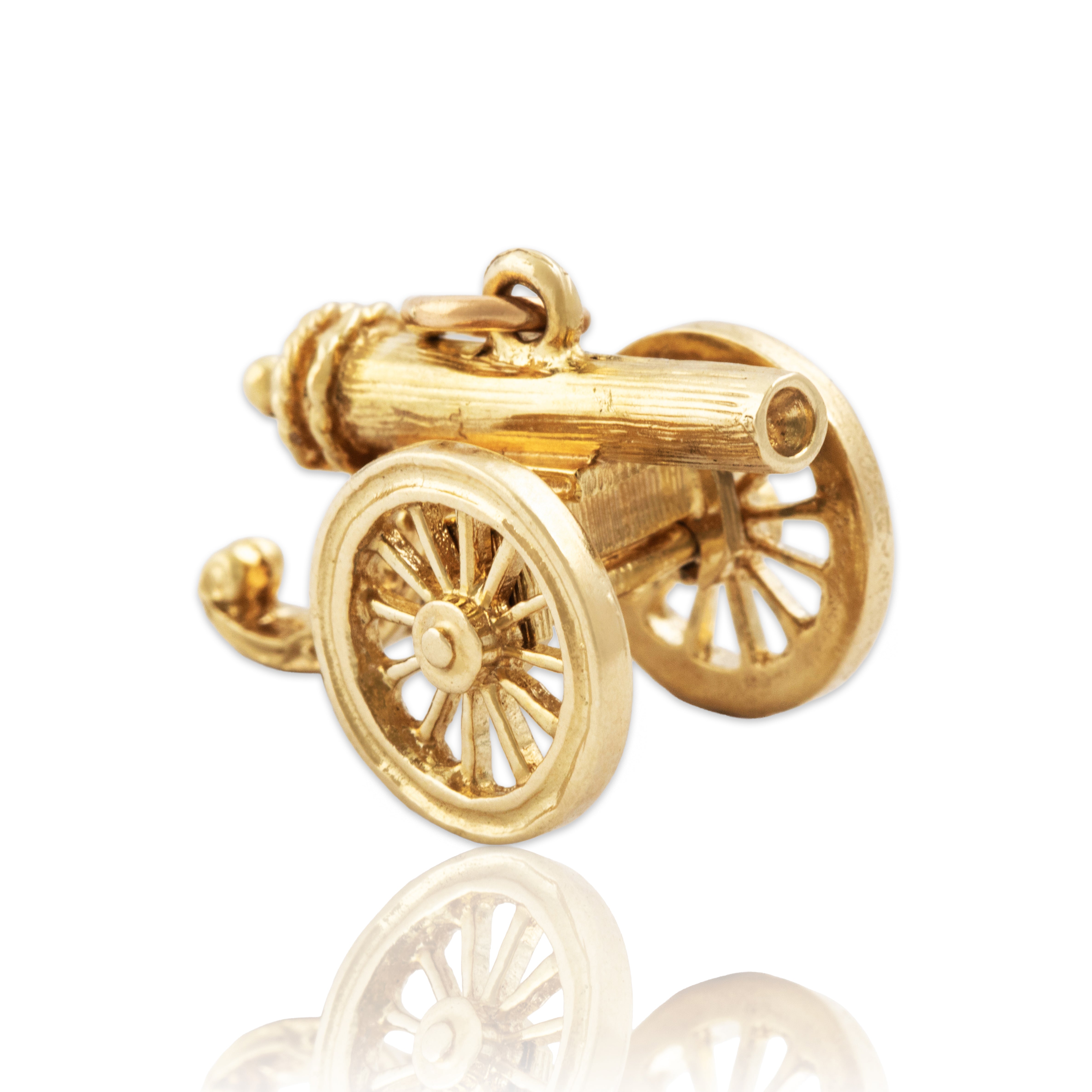 Vintage Heavy 14k Yellow Gold Wonderful Detailed Rolling Cannon Charm / Pendant - Close-up view