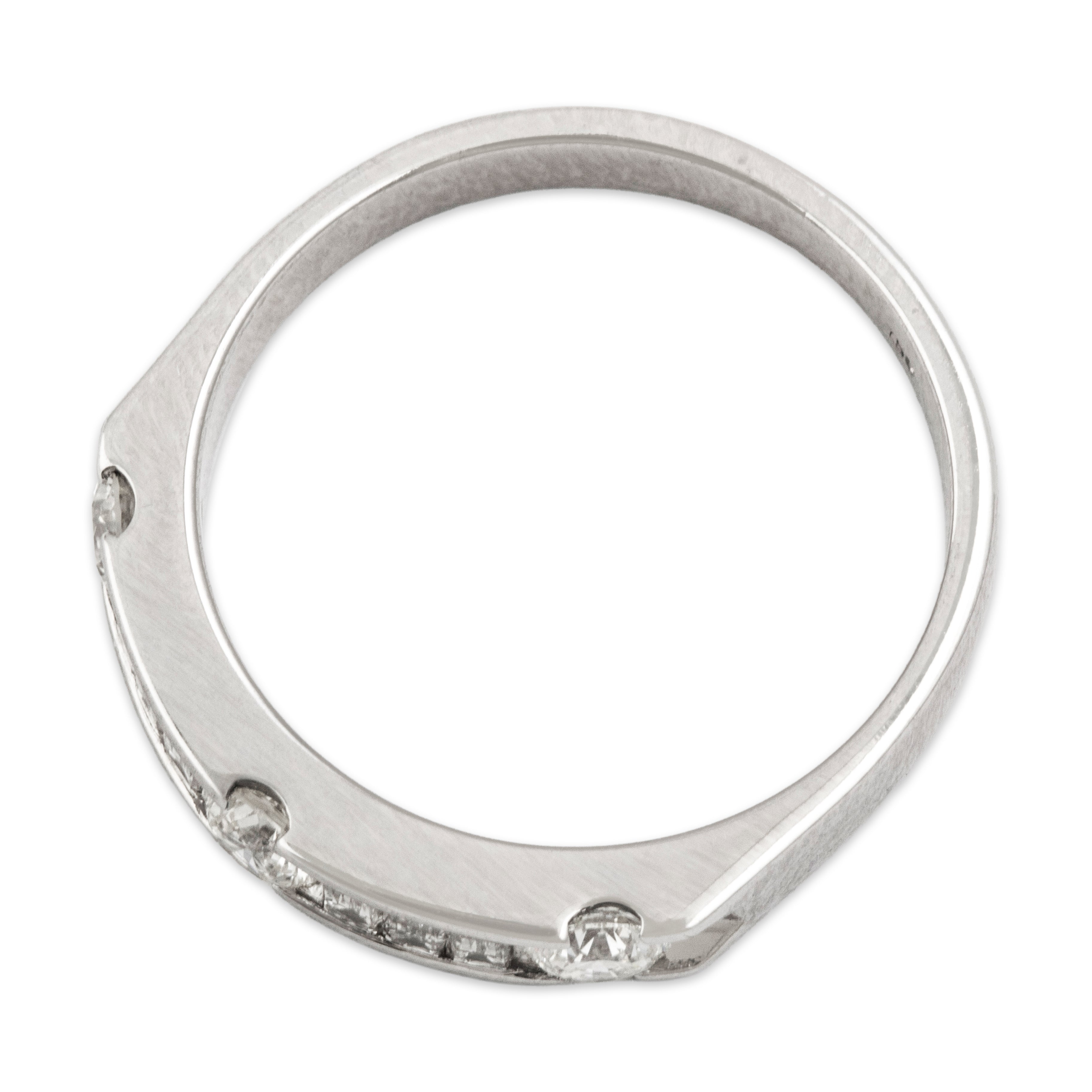 Vintage 18k White Gold .615cttw Diamond Stunning Mixed-Cut Band Ring - Overall view