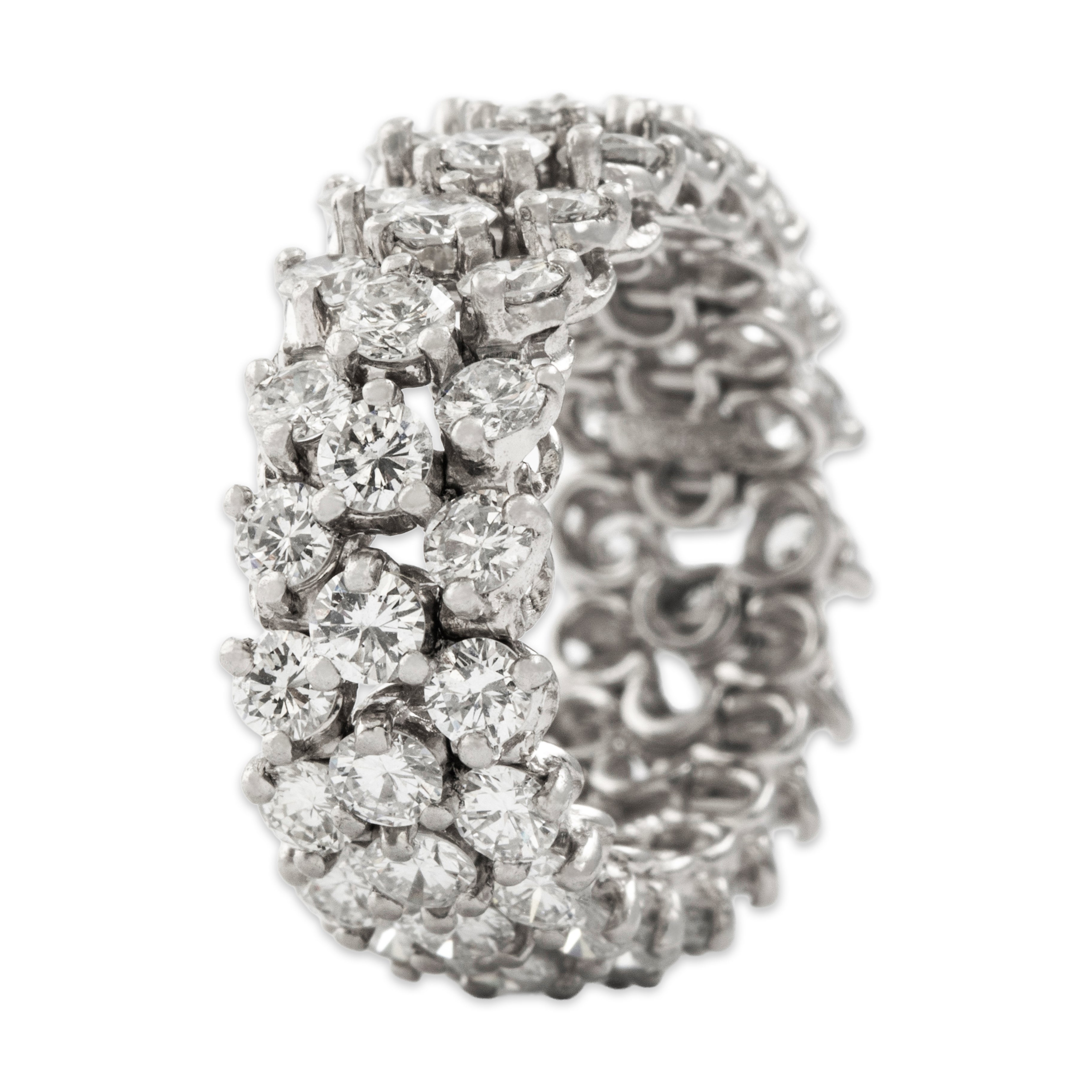 Vintage Platinum 3.56cttw Diamond Dazzling Interlinking Eternity Band Ring - detail view #1