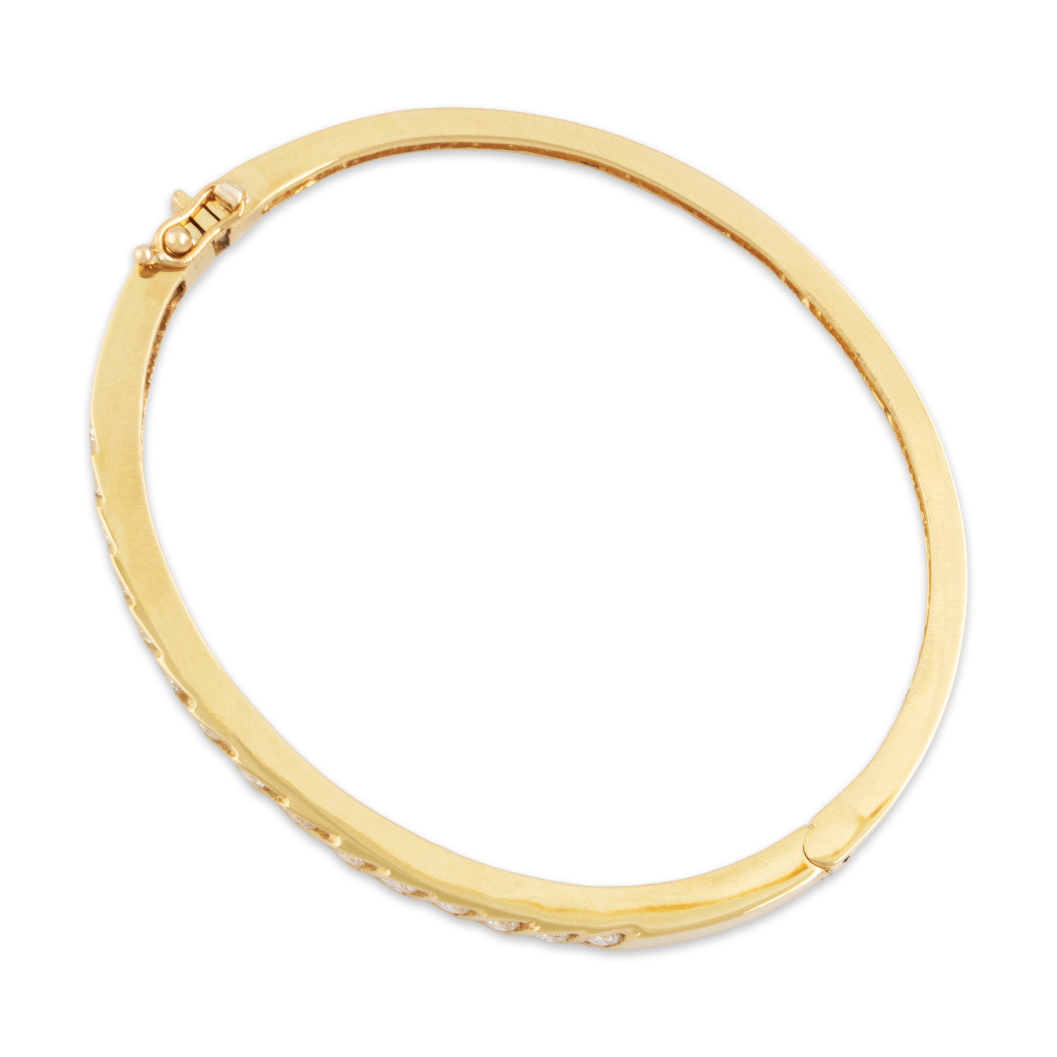 Vintage 18k Yellow Gold 1.112cttw Diamond Stunning Open-Set Bangle Bracelet - detail view #1