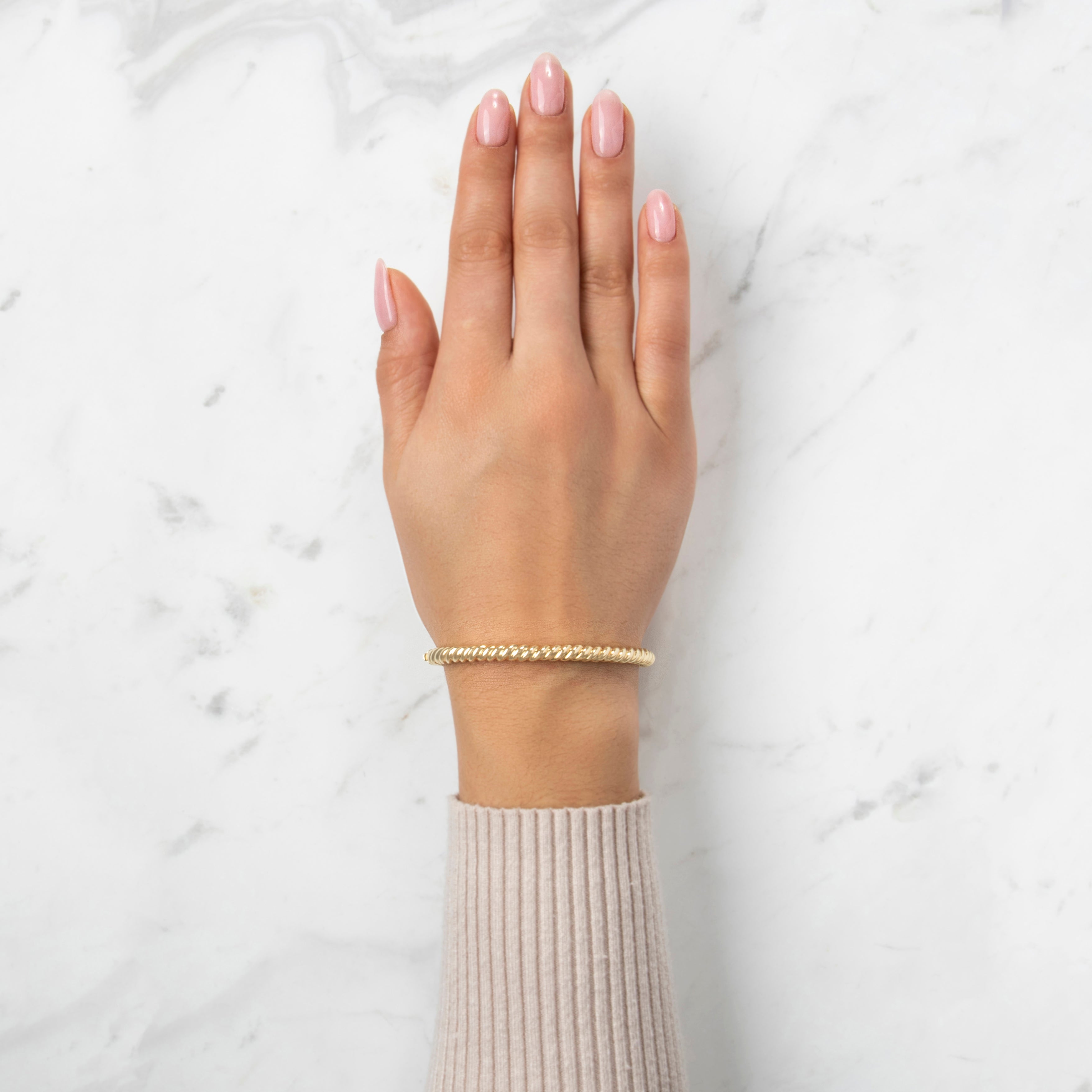 Vintage Italian 14k Yellow Gold Fabulous Chunky Cable Bangle Bracelet - On model view