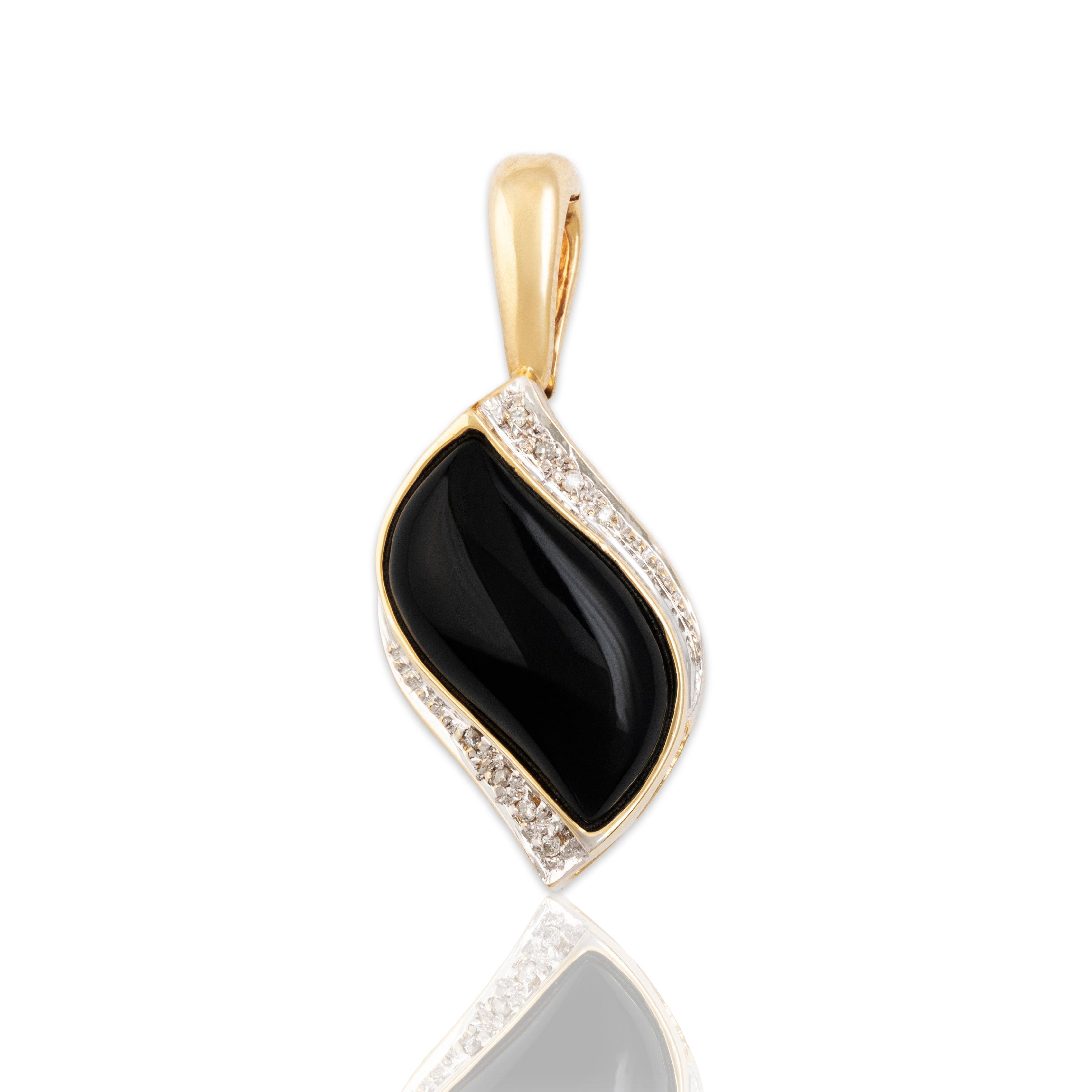 Vintage 14k Yellow Gold Onyx Diamond Pretty Curve Drop Pendant - Close-up view
