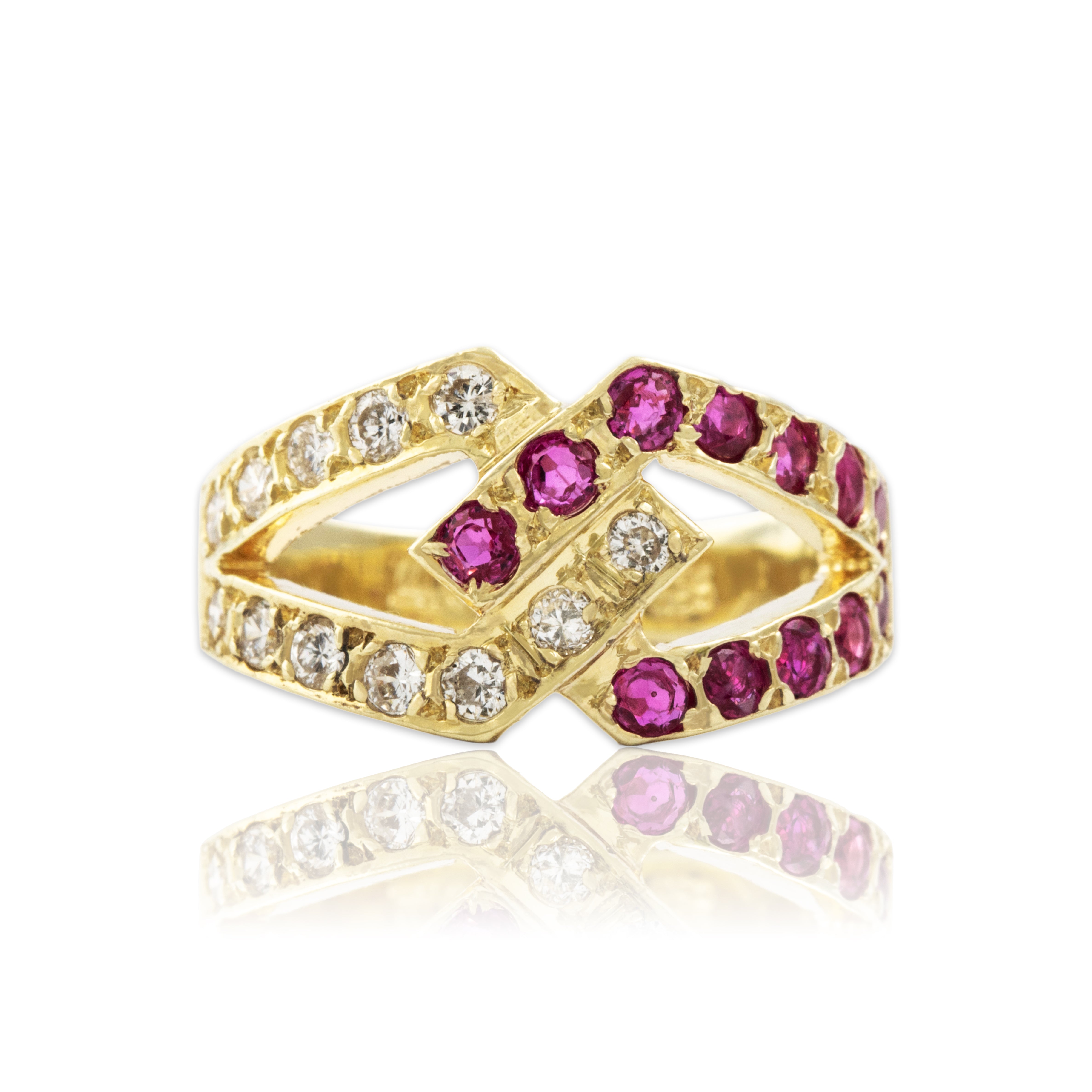 Vintage 14k Yellow Gold Ruby .348cttw Diamond Interlocking Crisscross Ring - Close-up view