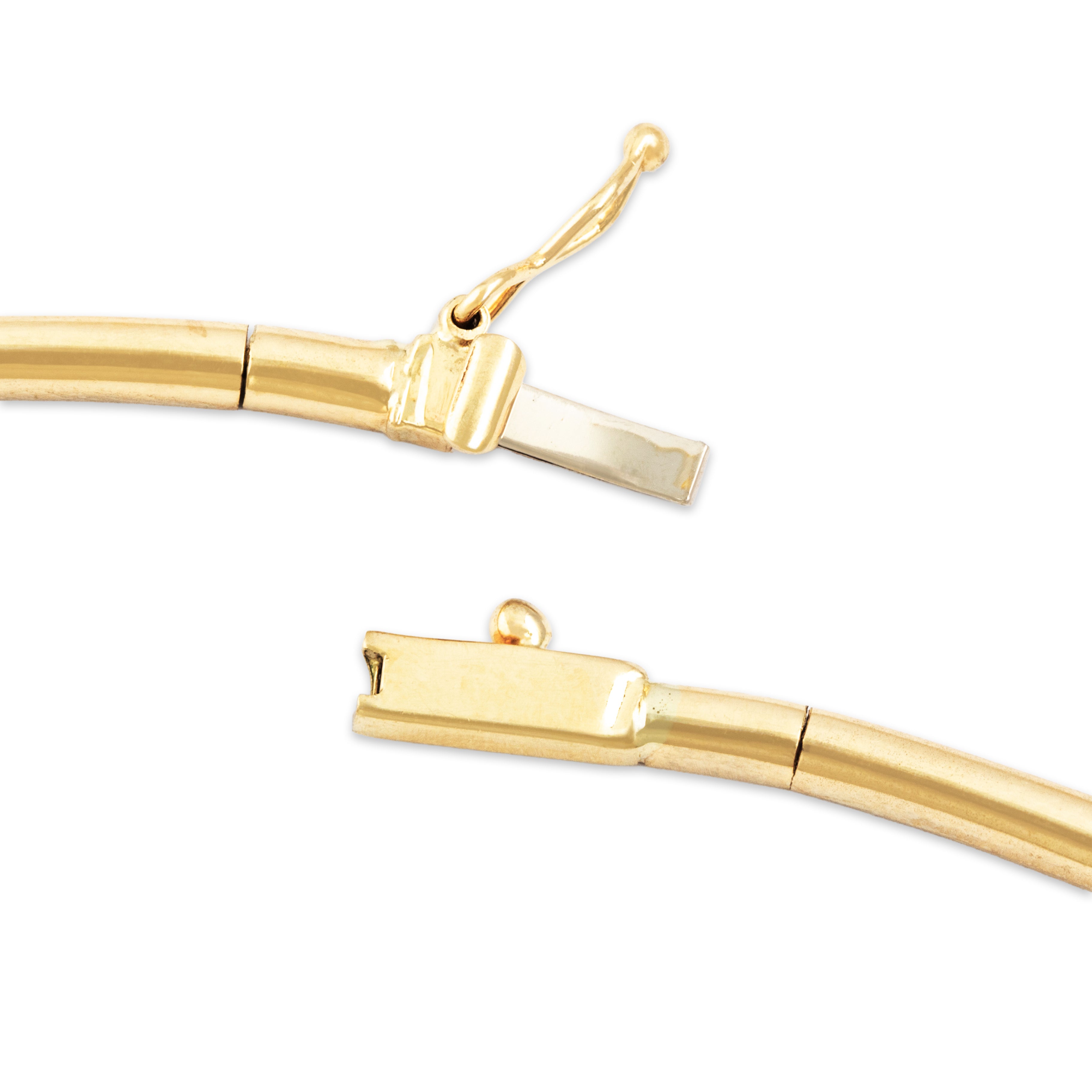 Vintage 14k Yellow Gold .29ct Diamond Elegant Solitaire Chevron Necklace -clasp view