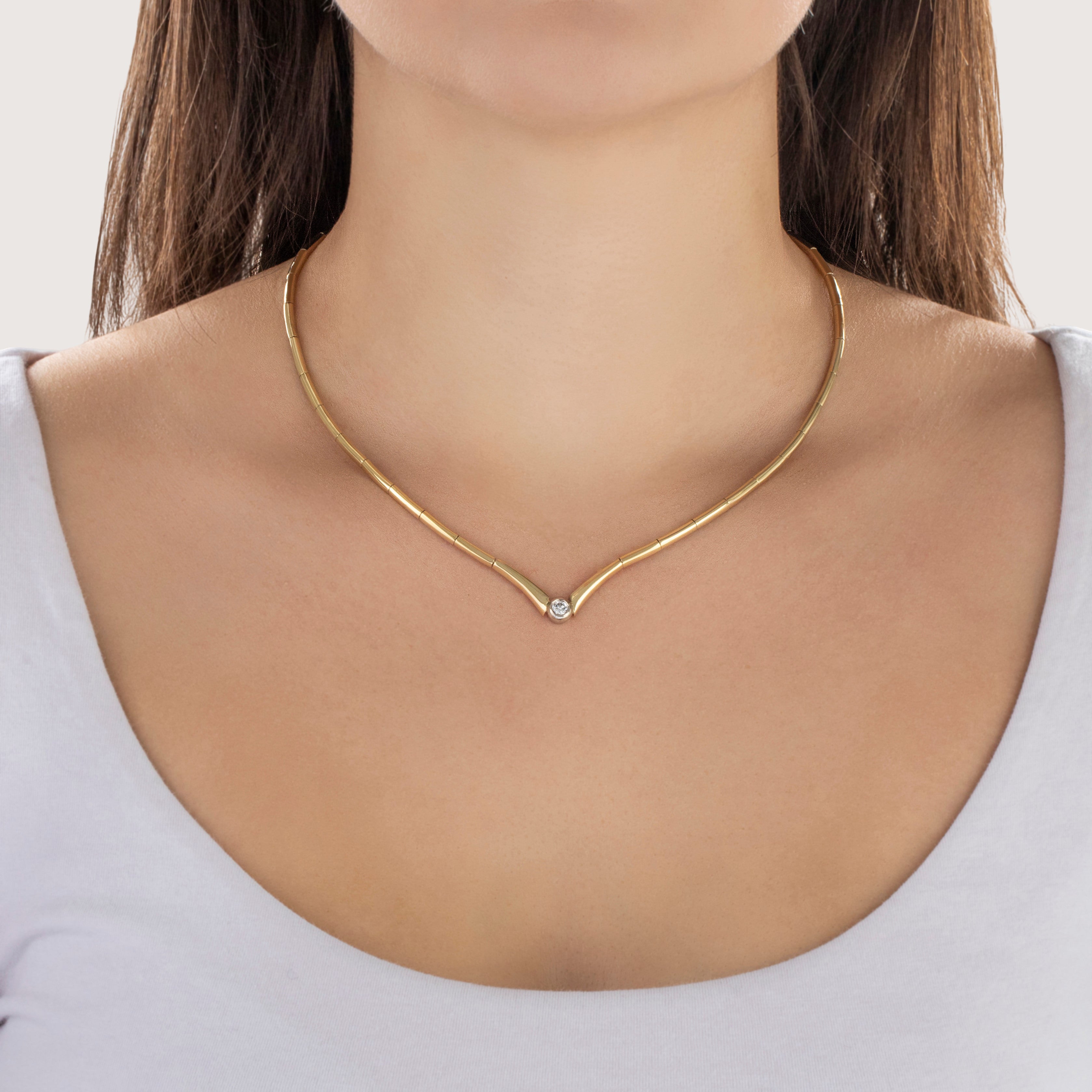 Vintage 14k Yellow Gold .29ct Diamond Elegant Solitaire Chevron Necklace - On model view