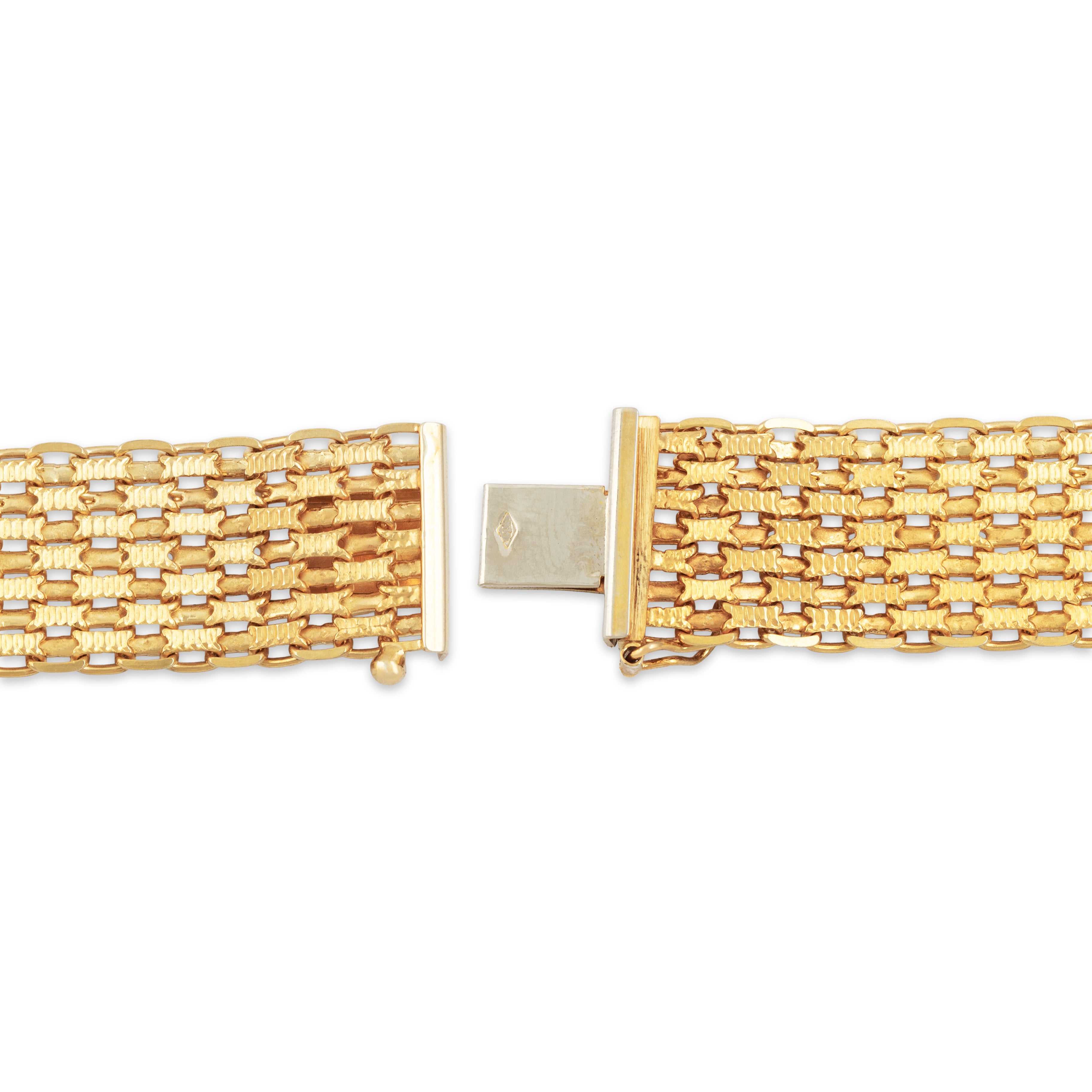 Vintage 14k Yellow Gold Incredible Mesh Link Bracelet - clasp view