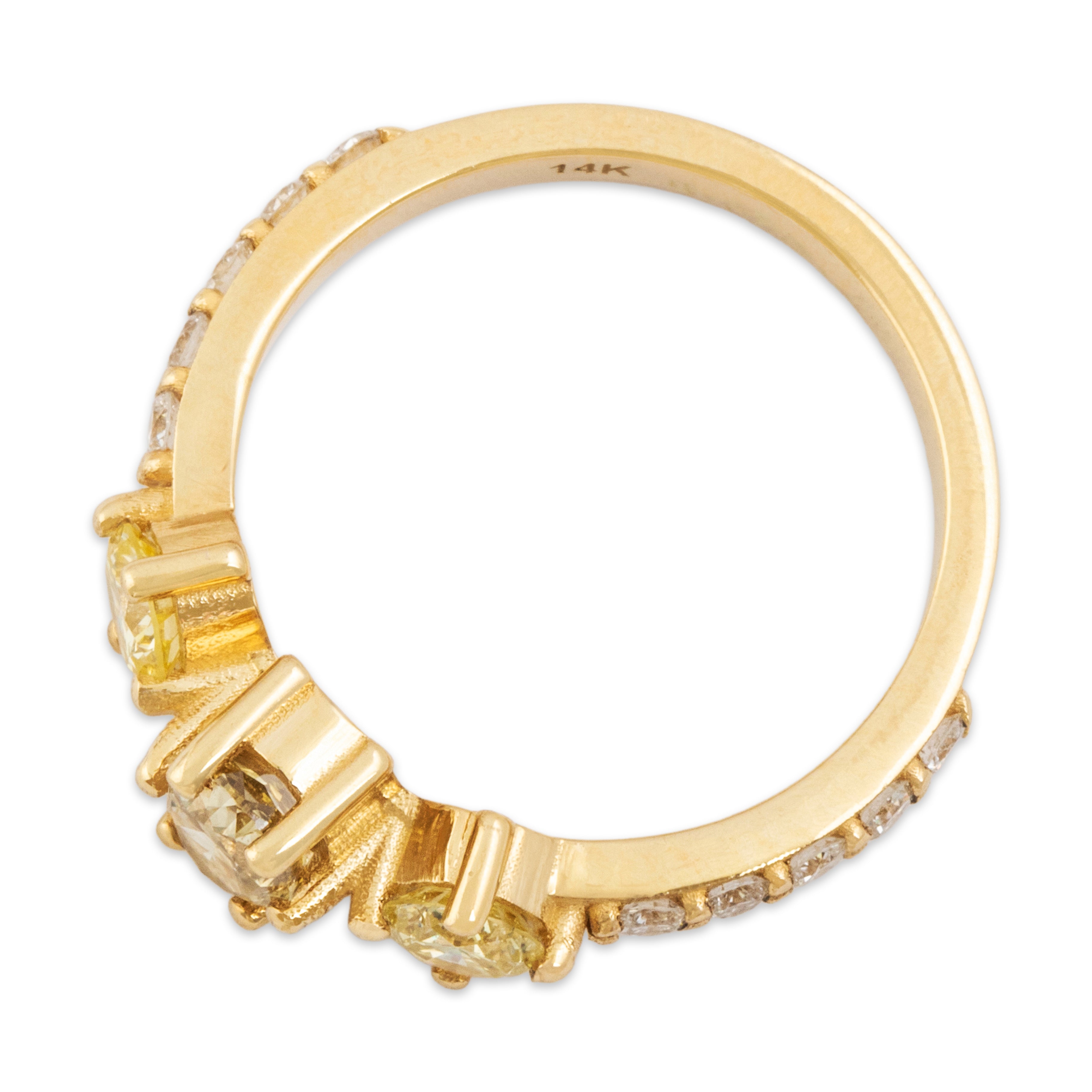 Estate 14k Yellow Gold 1.18cttw Yellow & White Diamond GIA Stellar Ring - Overall view