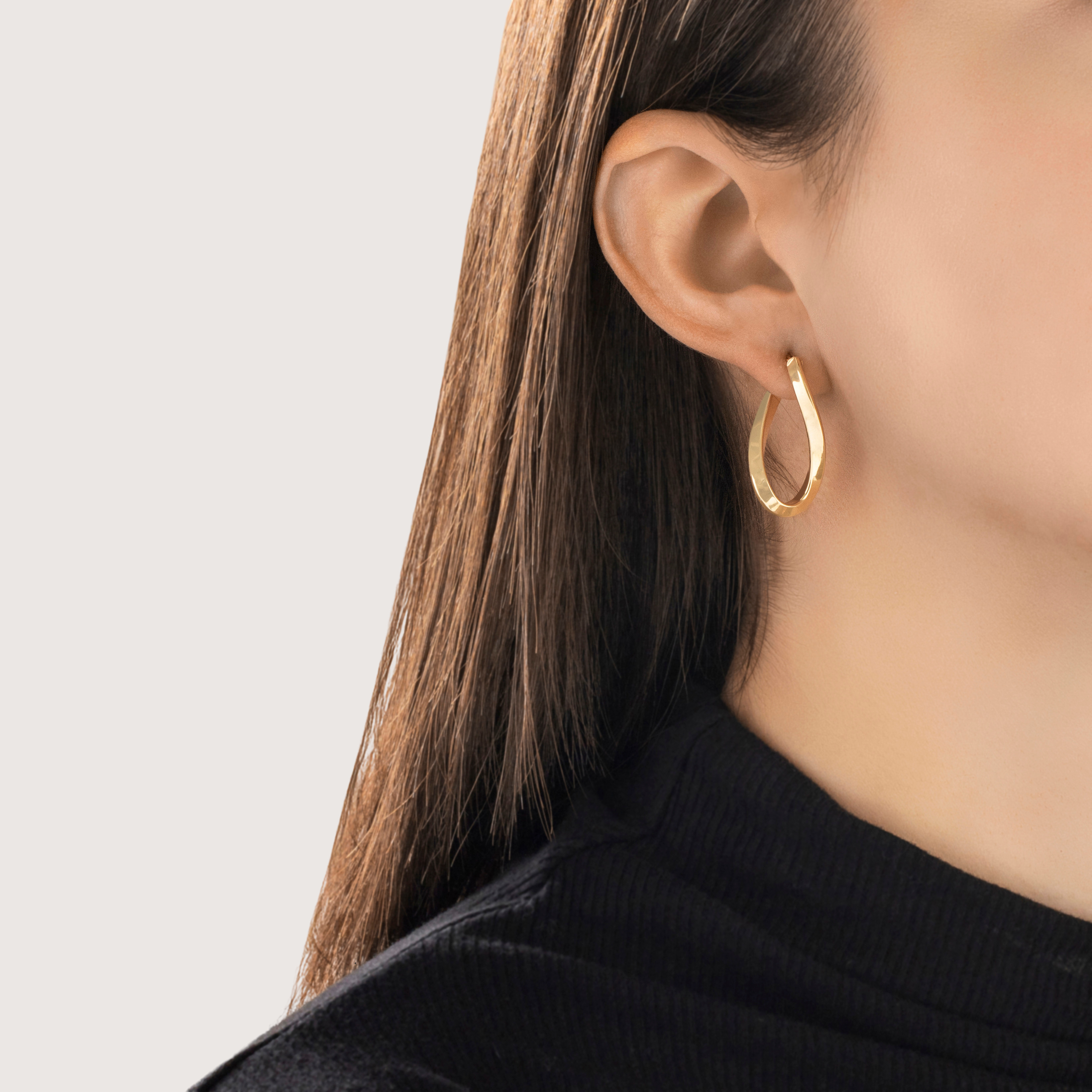 Vintage Italian 14k Yellow Gold Elongated Twist Hoop Earrings